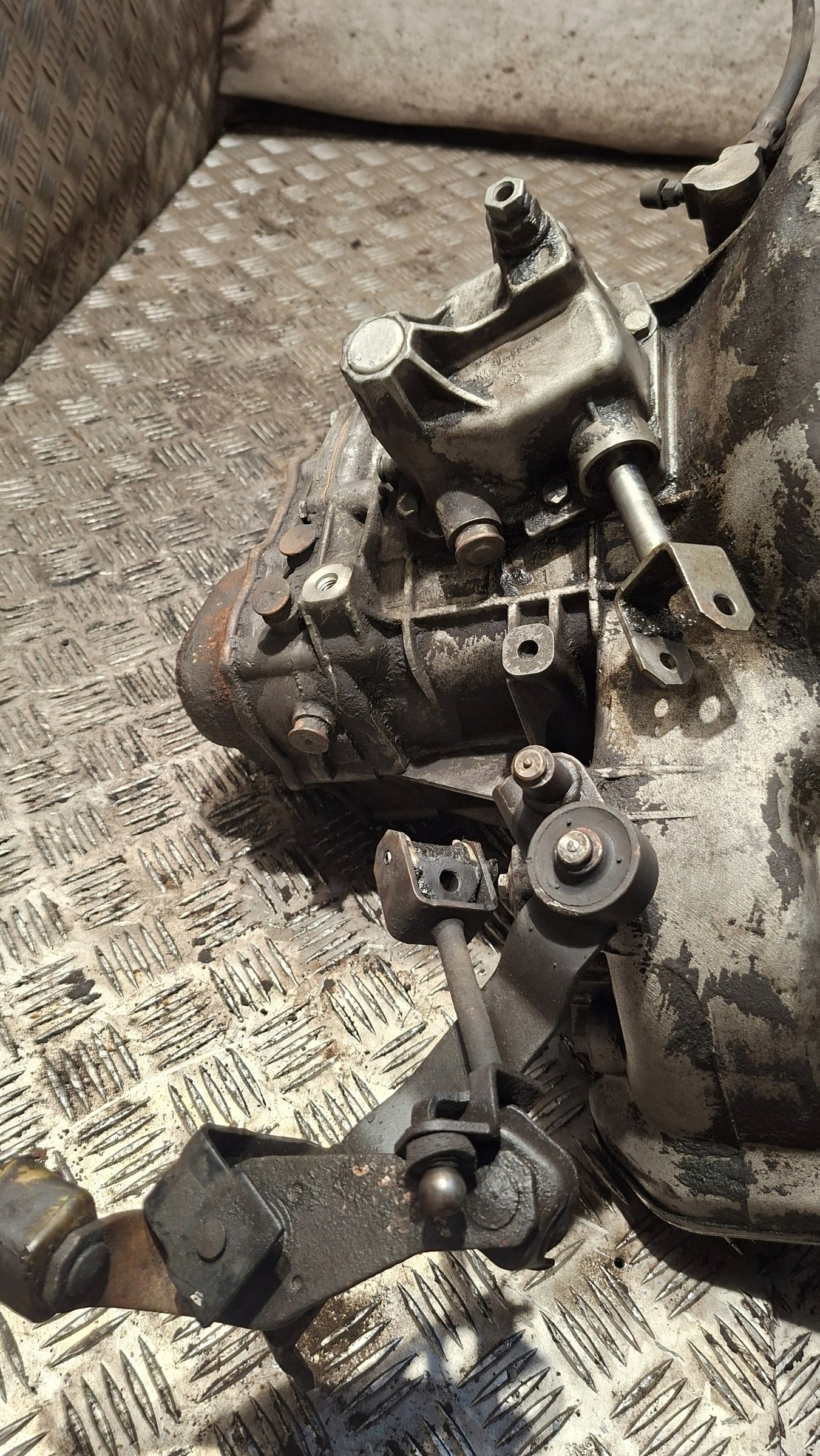 Boîte de vitesses OPEL ASTRA G 1.6