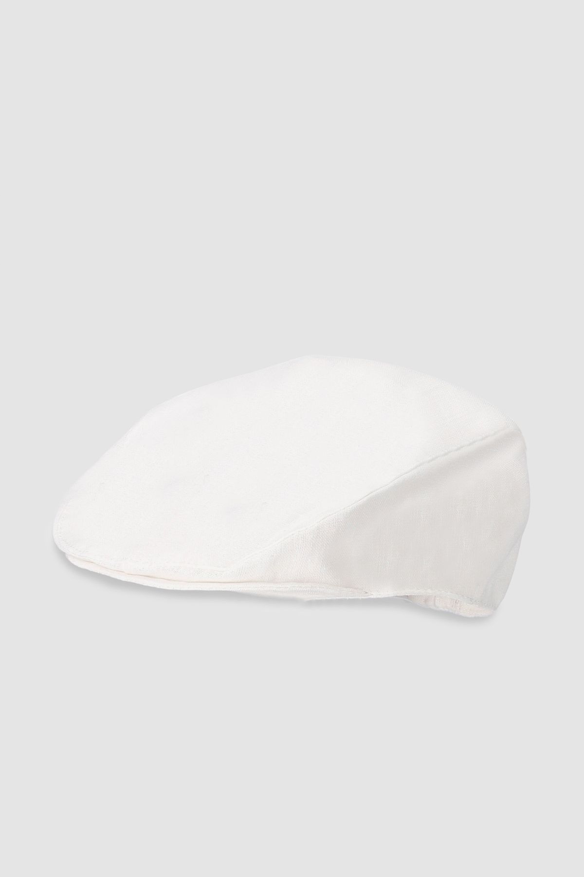 Kaszkiet dla chłopca biały [Rozmiar 42cm.]