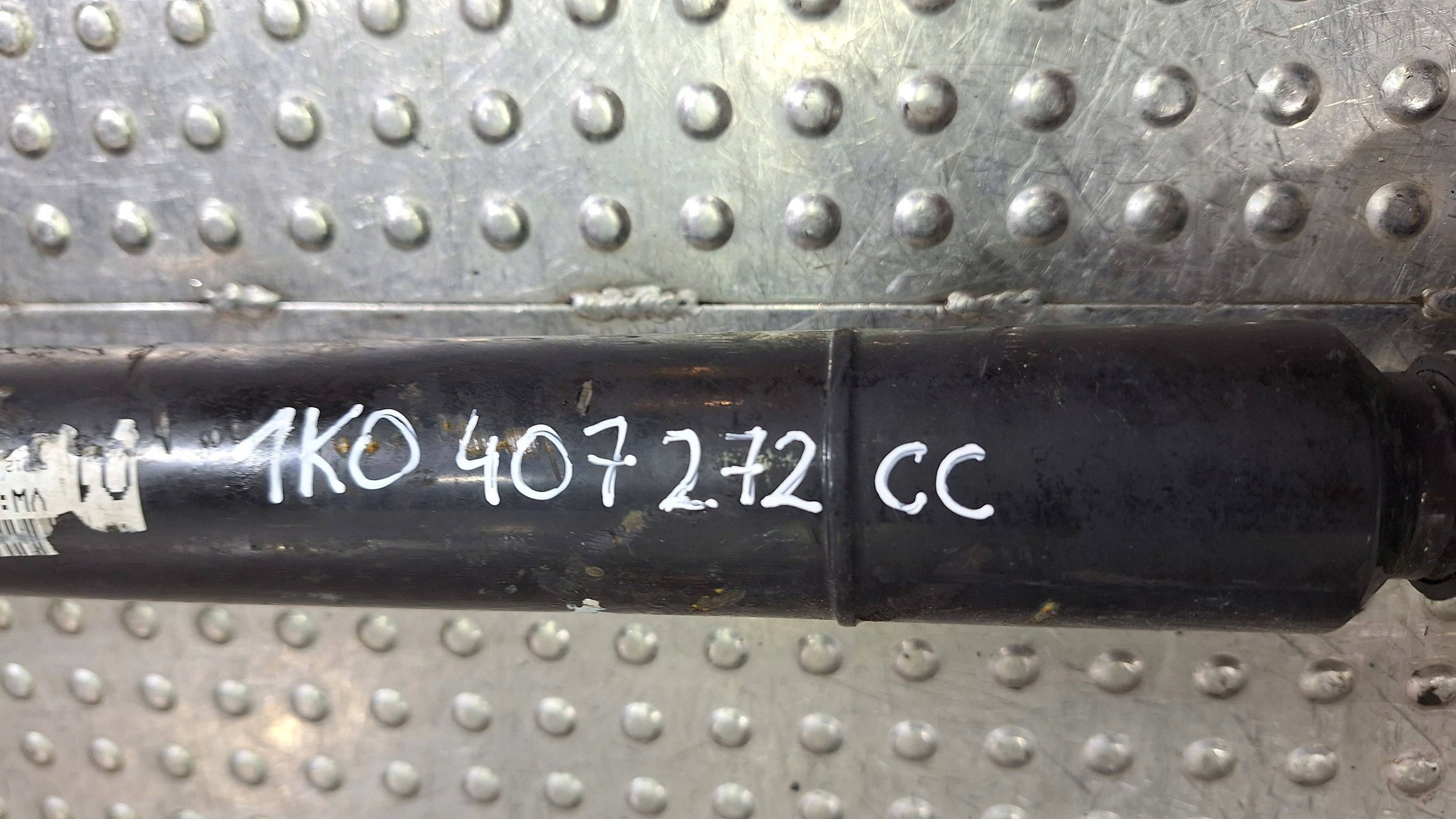 semi-axis right front 1K0407272CC AUDI A3 8P GOLF VI OCTAVIA II LEON II 1.9TDI