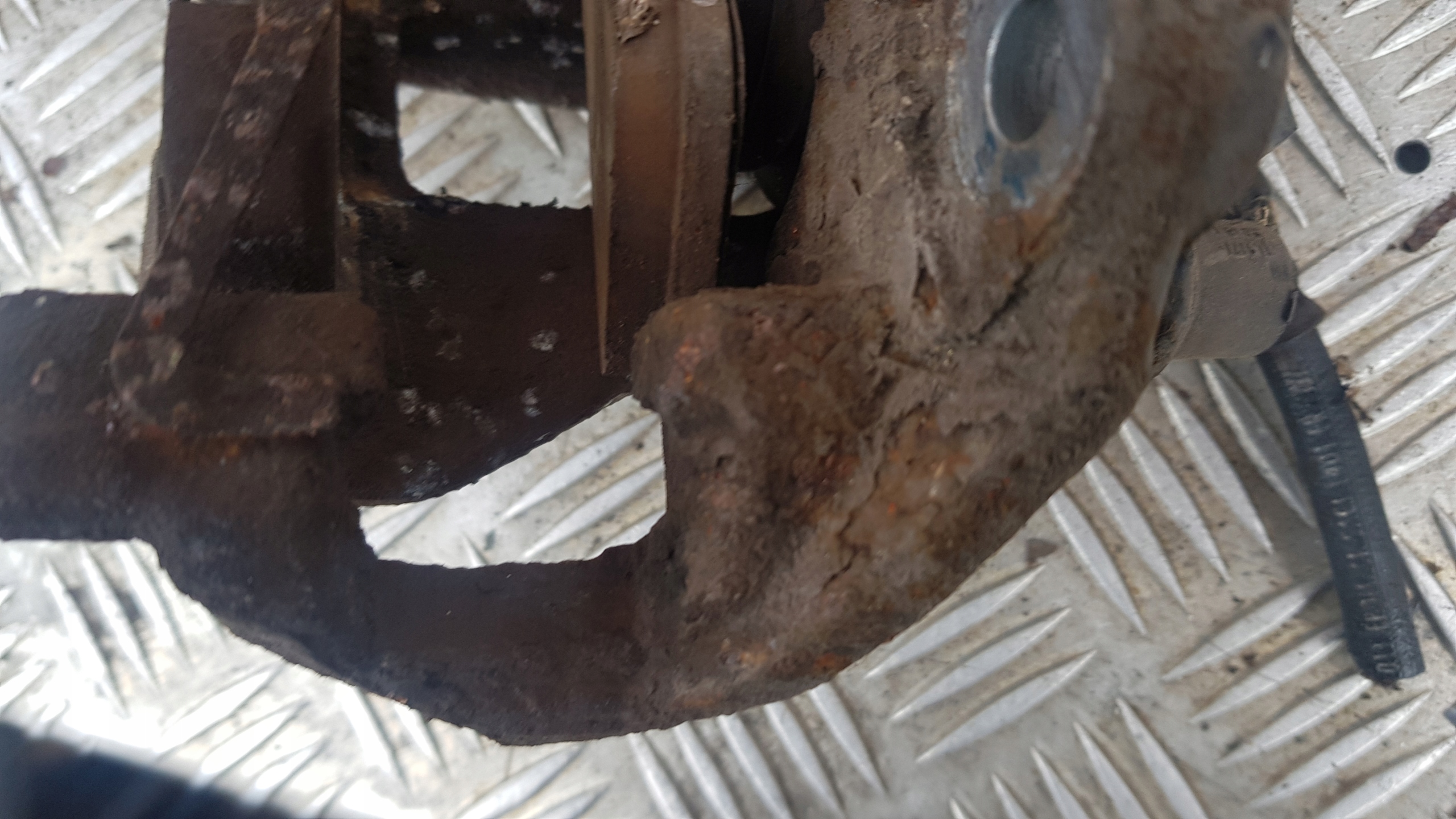 MERCEDES W211 caliper brake rear part left right 3234