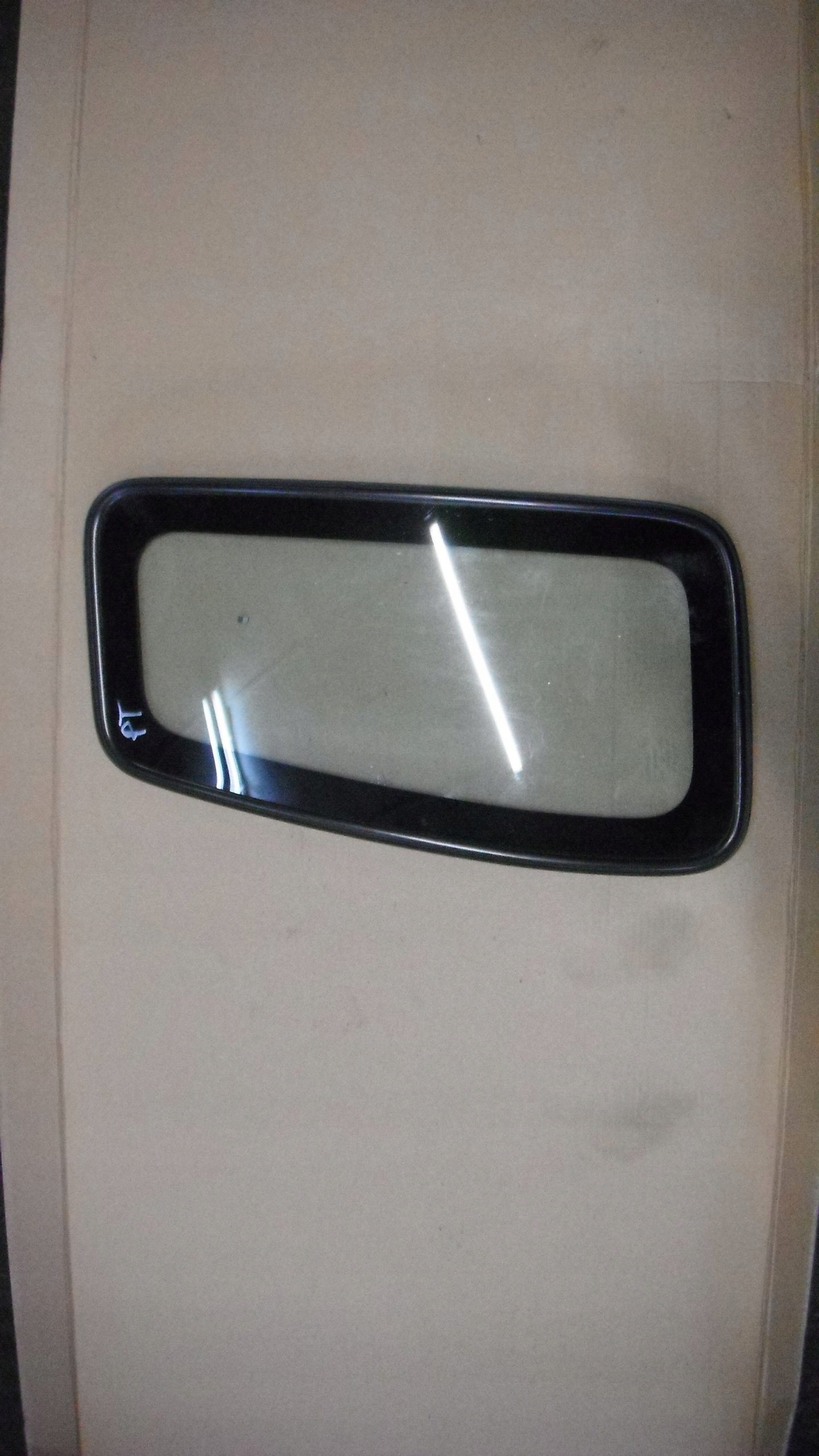 SUZUKI WAGON R+ 97-00 SZYBA KAROSERYJNA PRAWY TYŁ