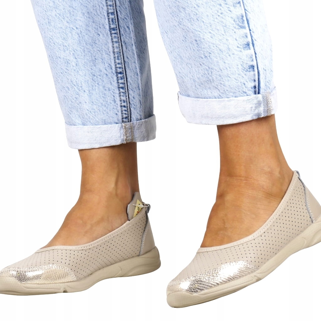 Béžové Zlaté Dámské Polobotky Z Kůže, Prolamované, Lehké Díry 37