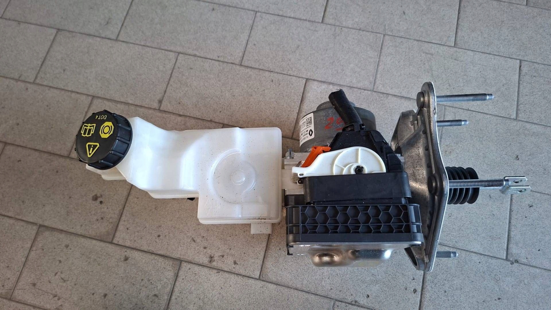 Servo bremsen Pumpe Renault 5 E-Tech 476603843R