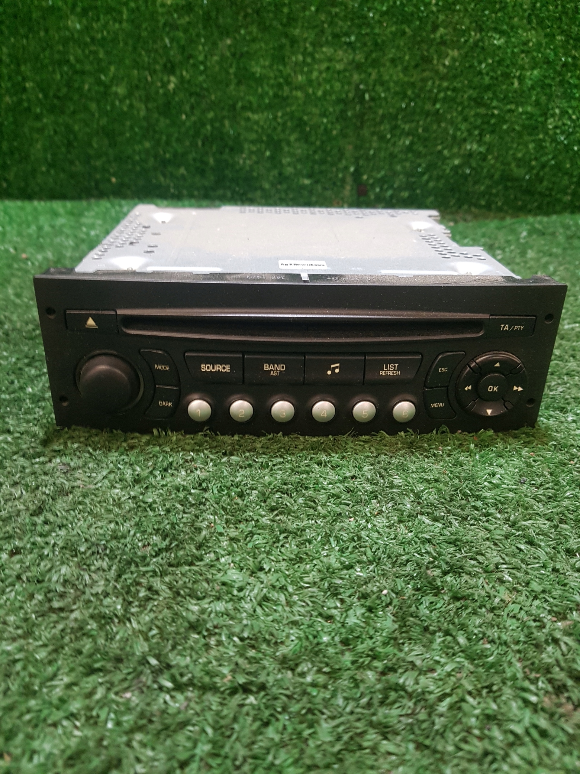 RADIO FABRYCZNE CD CITROEN DS-3 96750215XT