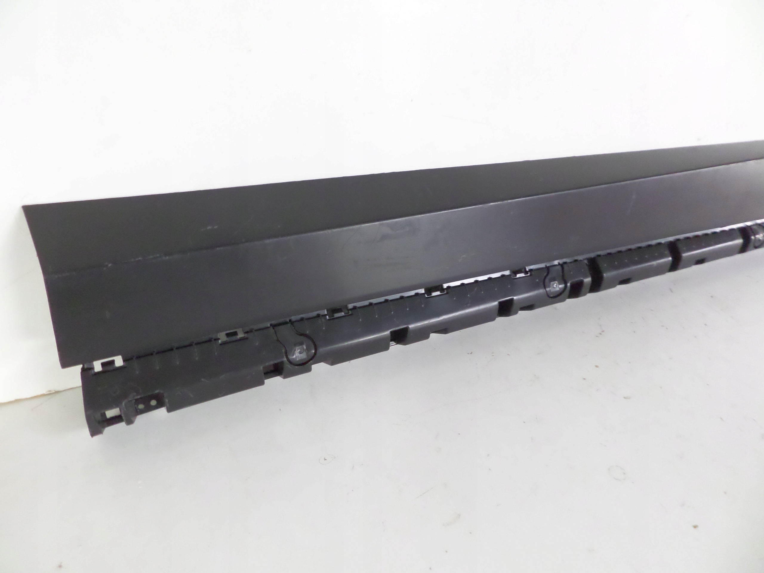 moulding door front right HYUNDAI TUCSON IV 20- N