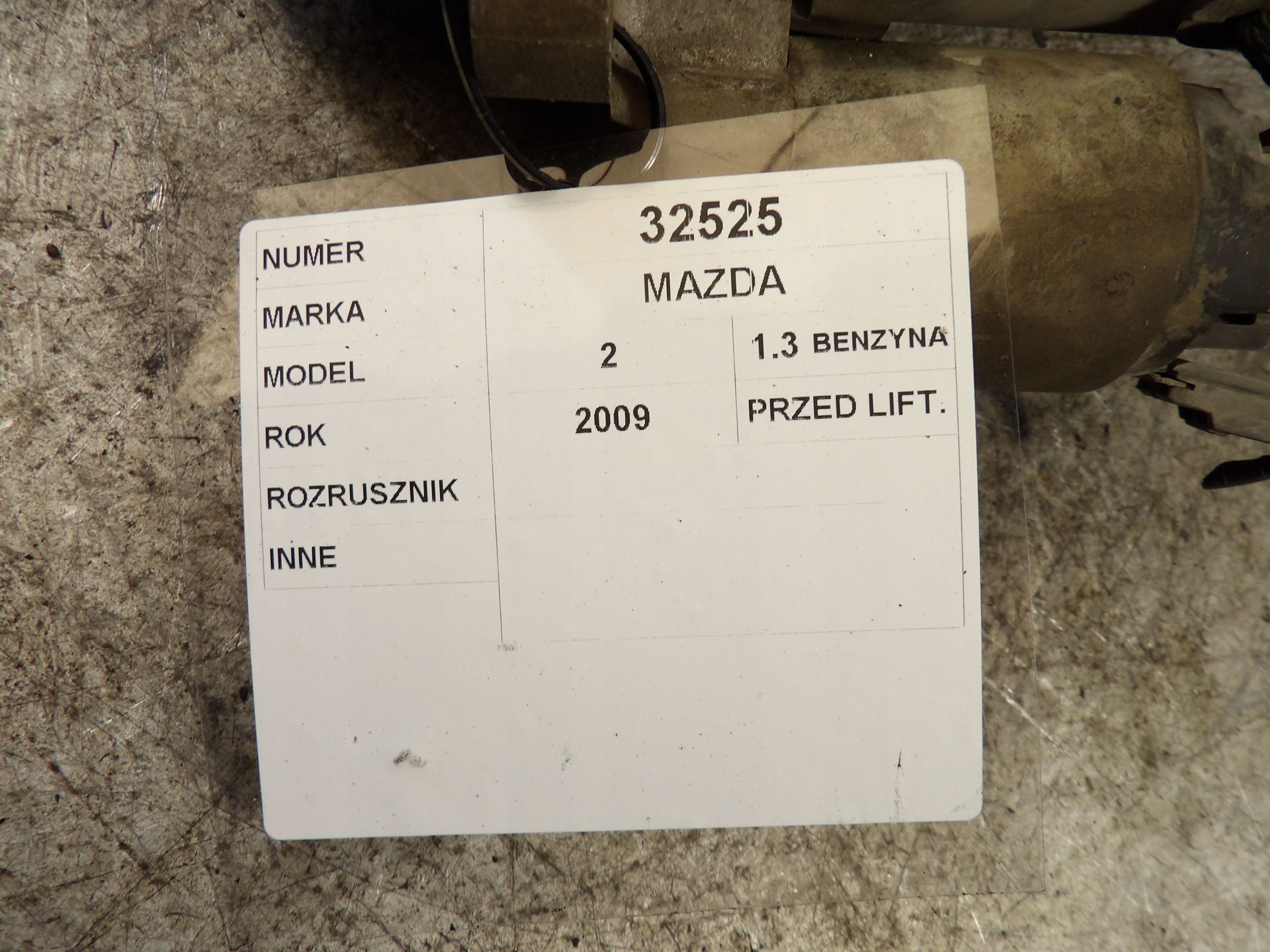 Mazda 2 starter M000T32771 ZJ38