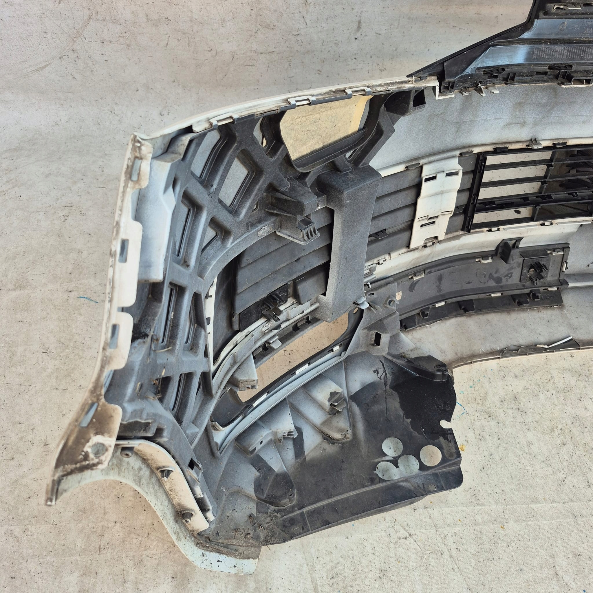 VW T6 MULTIVAN 7E0 15- bumper front front grill 7E5807221D