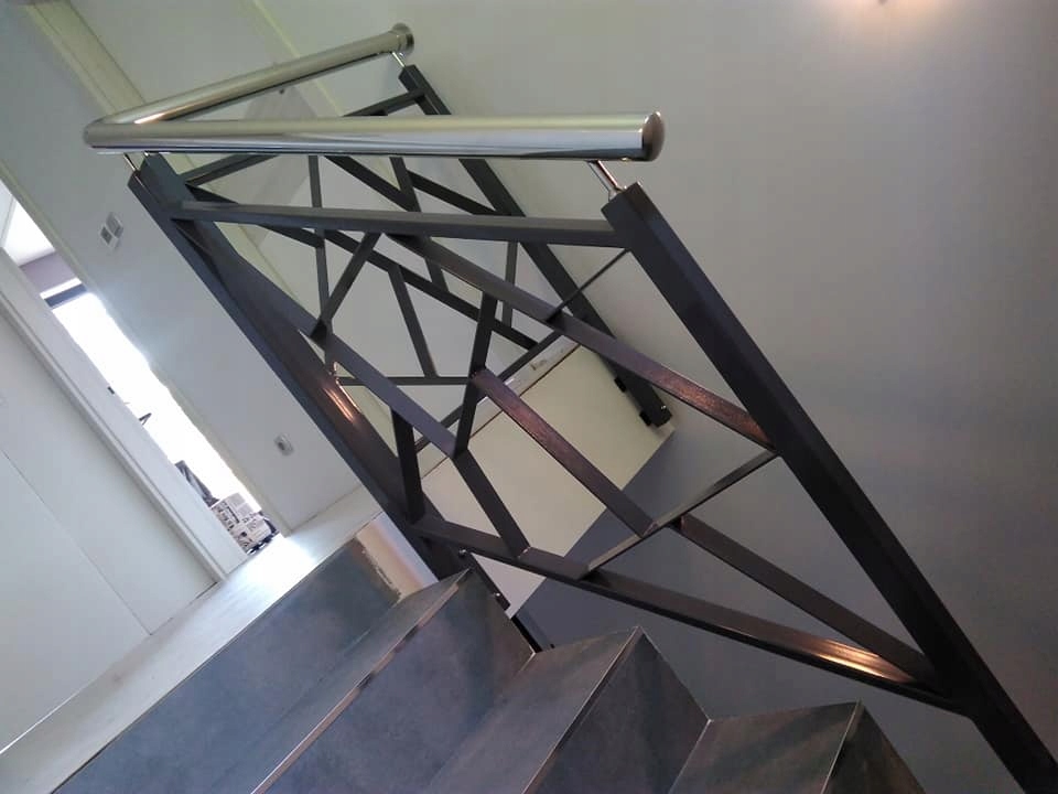 Balustrada stal kombinowana, styl loft