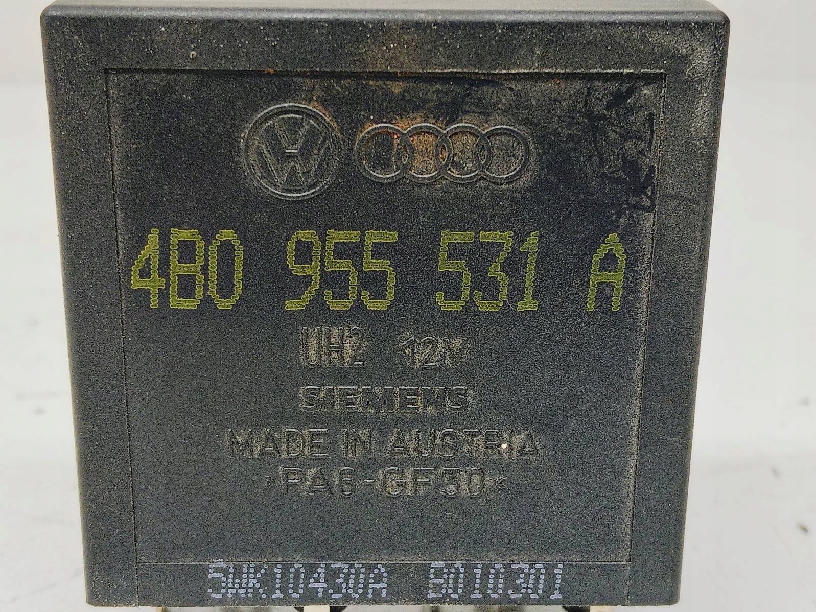 relay Volkswagen Golf IV 1.6 16V 4B0955531A