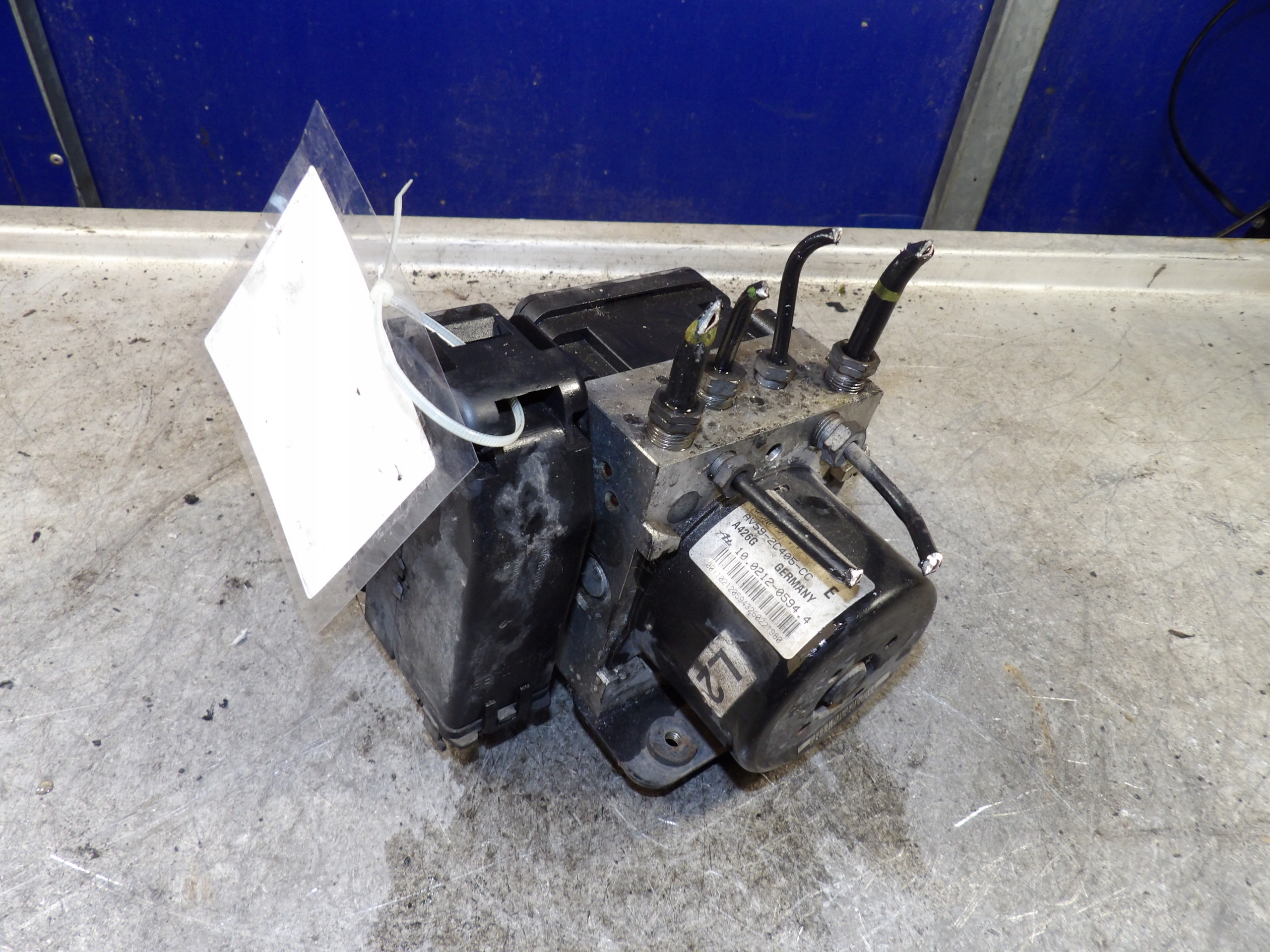 Ford Fiesta MK7 pumpa ABS 1,6TDCI AV59-2C405-CC 10.0212-0594.4