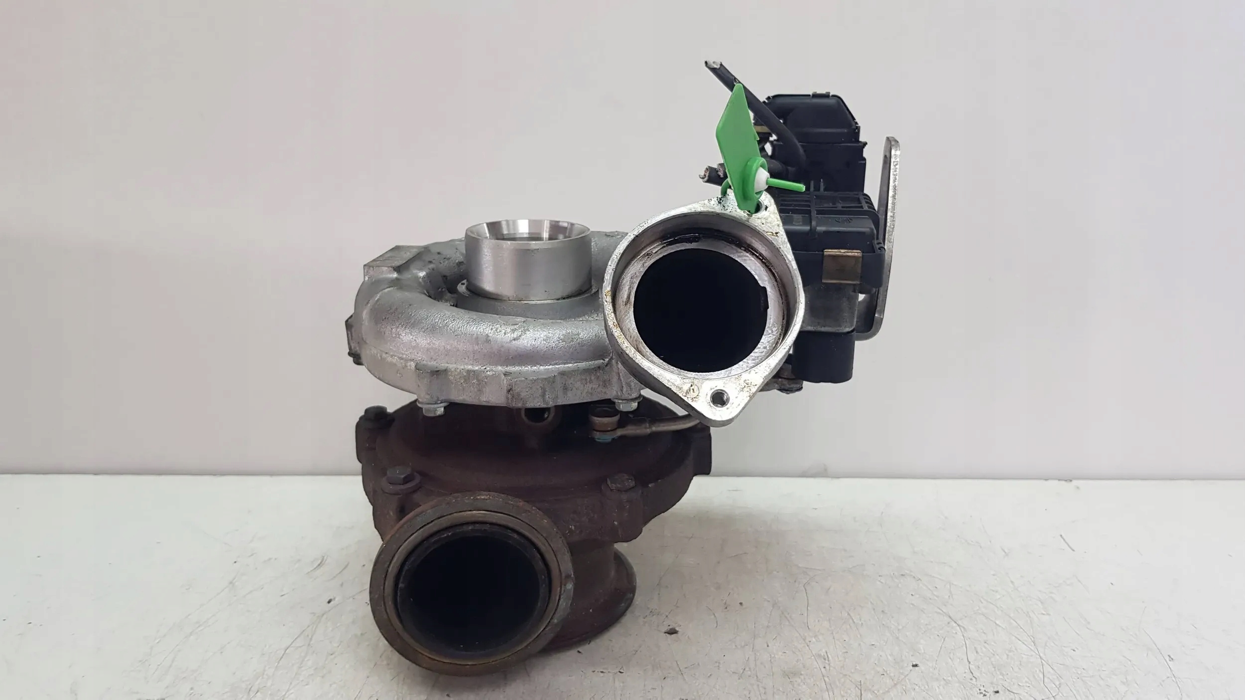 TURBINA TURBO 7796313H BMW E70 X5 E71 X6 3.0 D M57