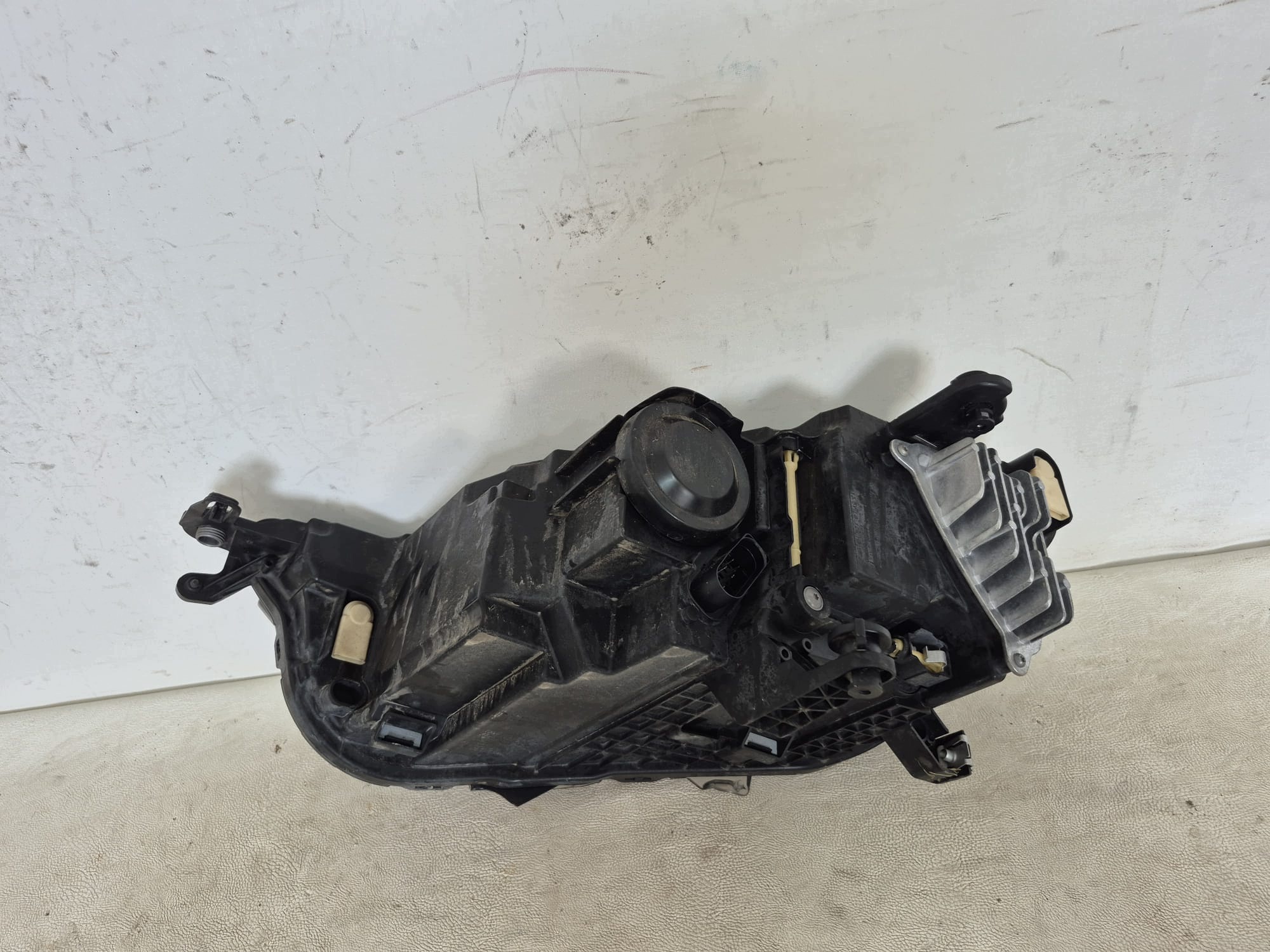 VW T-ROC 2GA LIFT 21- light right front front FULL LED 2GA941006F