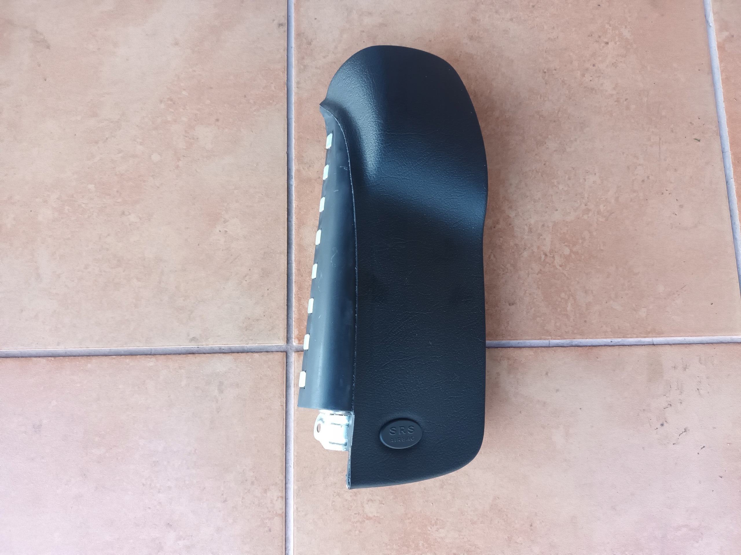 2098602205 - Подушка сиденья правый MERCEDES W209 кабриолет