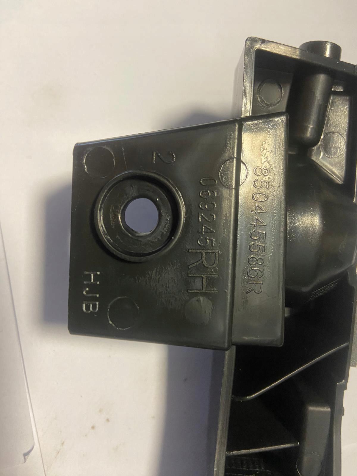 RENAULT CAPTUR II 19- bumper bracket right rear part rear 850445586R