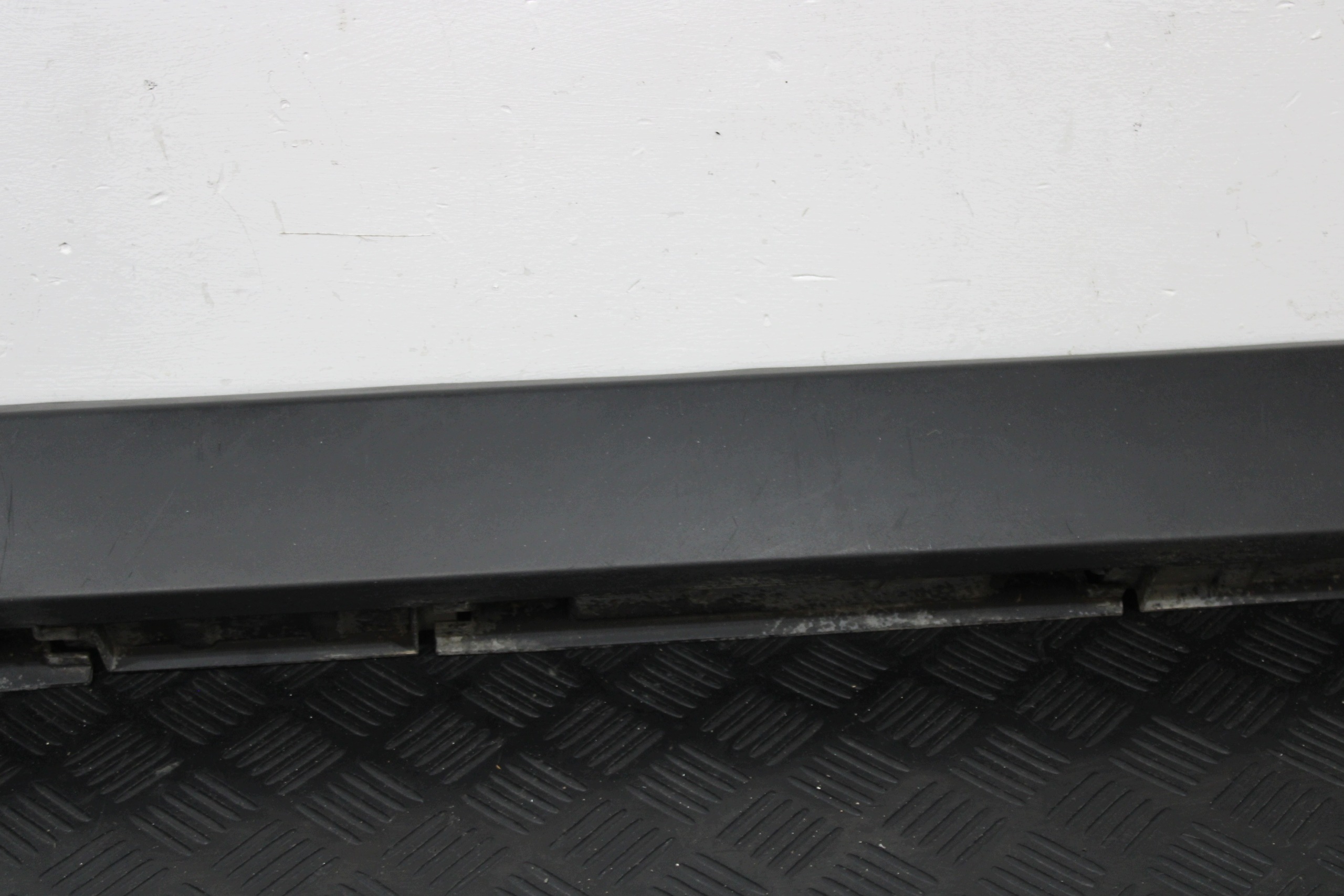 cap threshold threshold right HK83-101D56-BF JAGUAR F-PACE X761 R-SPORT 2,0 D