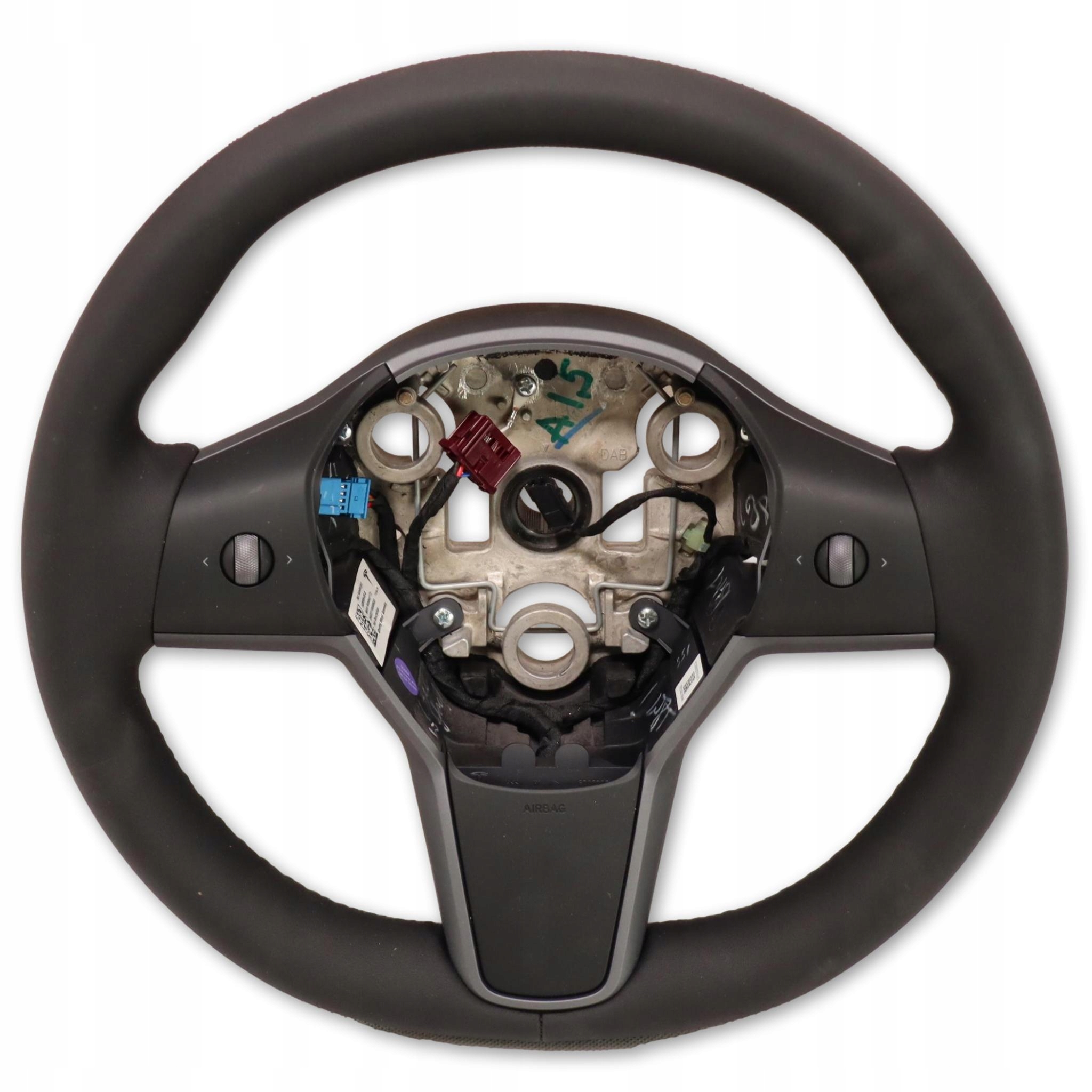 TESLA MODEL Y КОЖАНЫЙ РУЛЬ 1626599-00-B