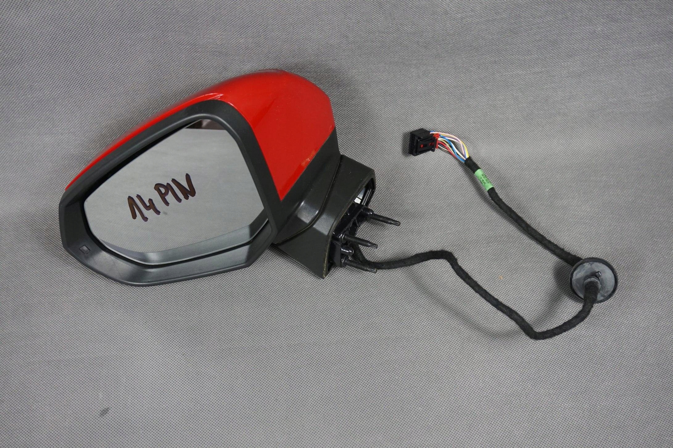 LUSTERKO LEWE 14 PIN AUDI Q2 81A