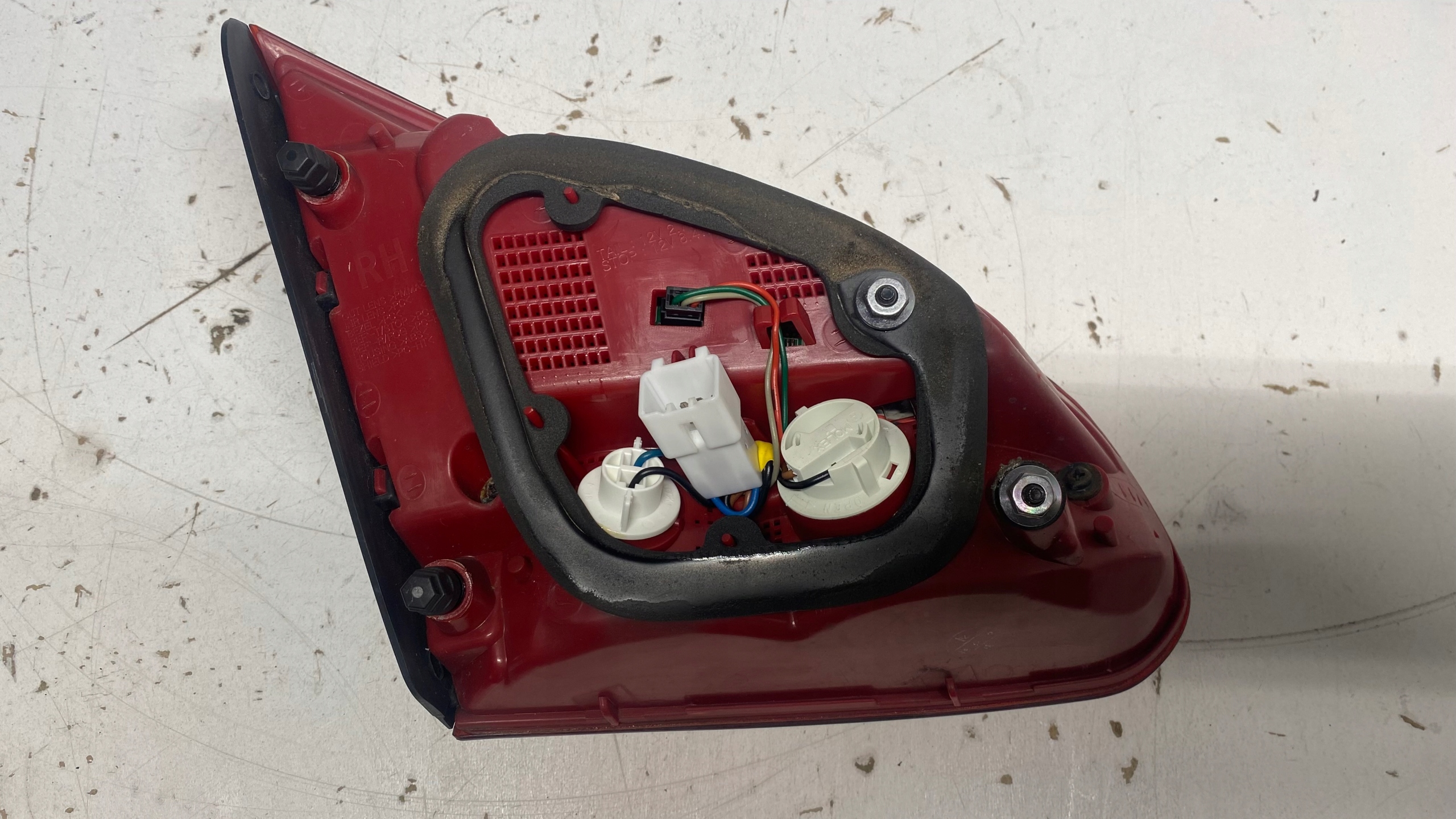 KIA CEED II light LED right rear part rear to the bonnet 12