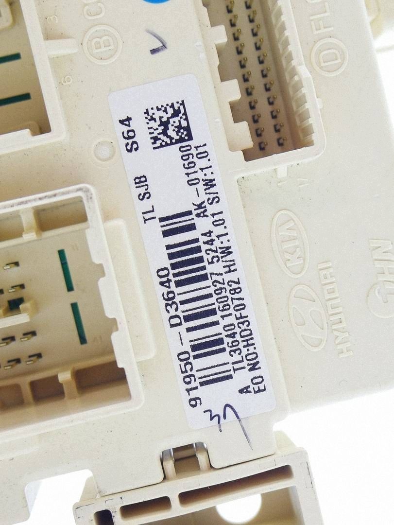 fuse box module control unit KIA SPORTAGE IV 4 91955-D9870