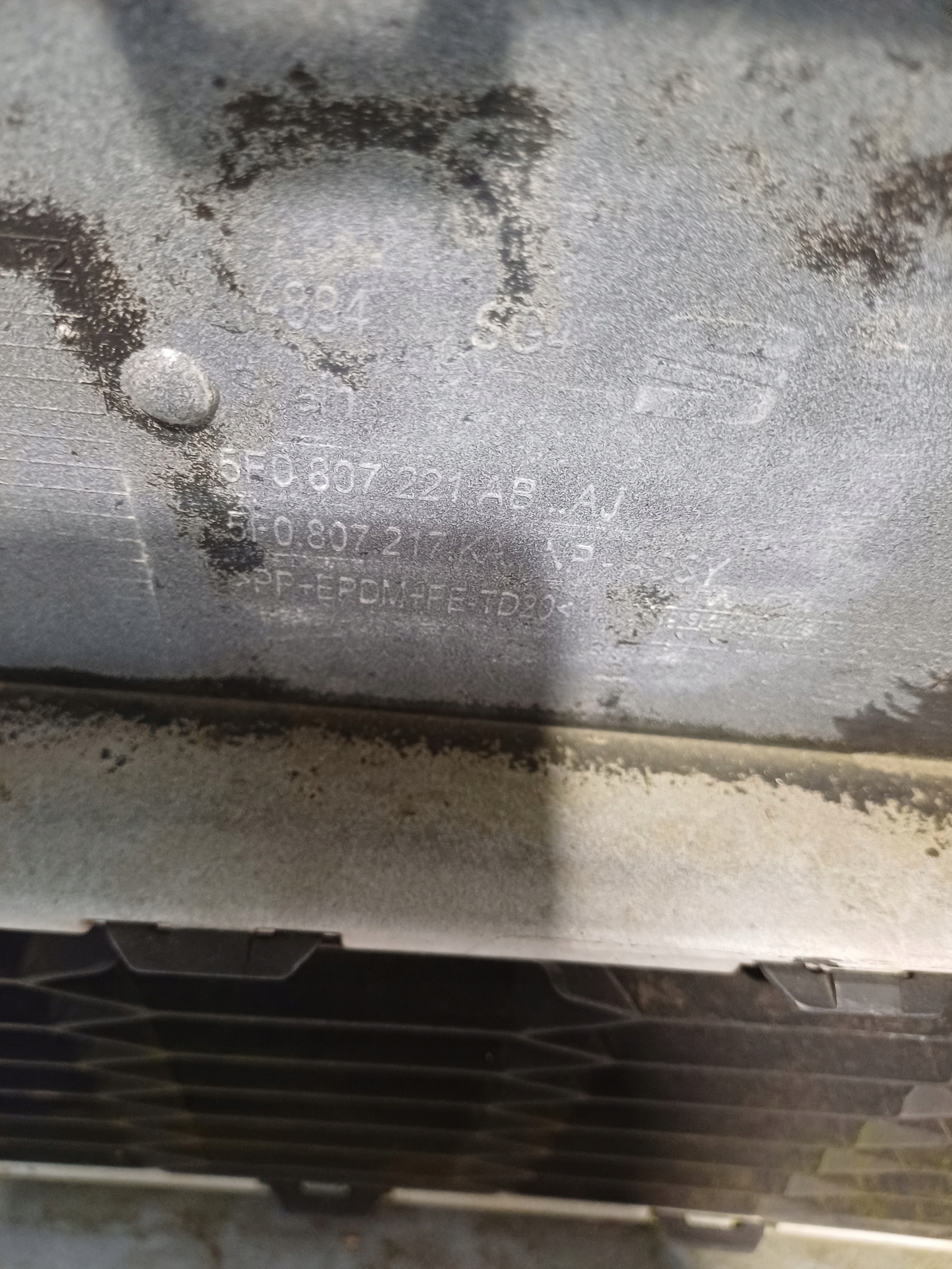 bumper front front SEAT LEON 3 III FR LIFT 5F0807221AB 4 X PDC washer