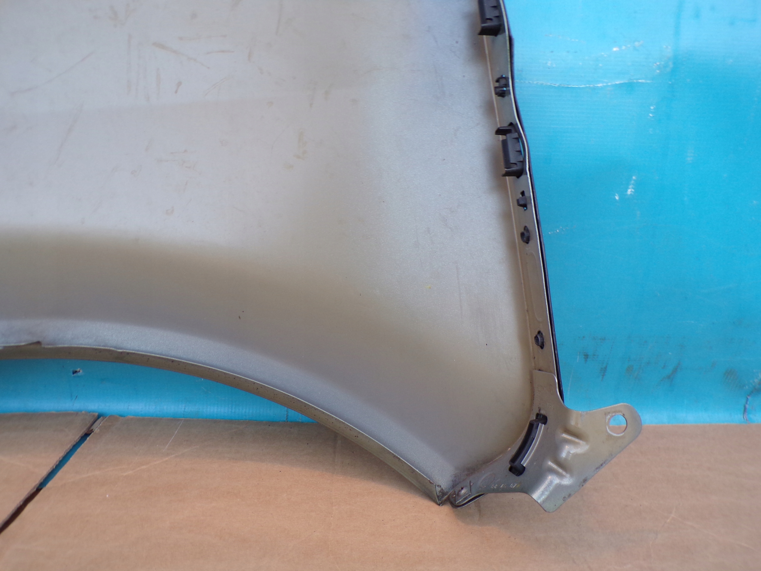 VW T5 TRANSPORTER MULTIVAN 03- fender left oliwkowy without RDZY