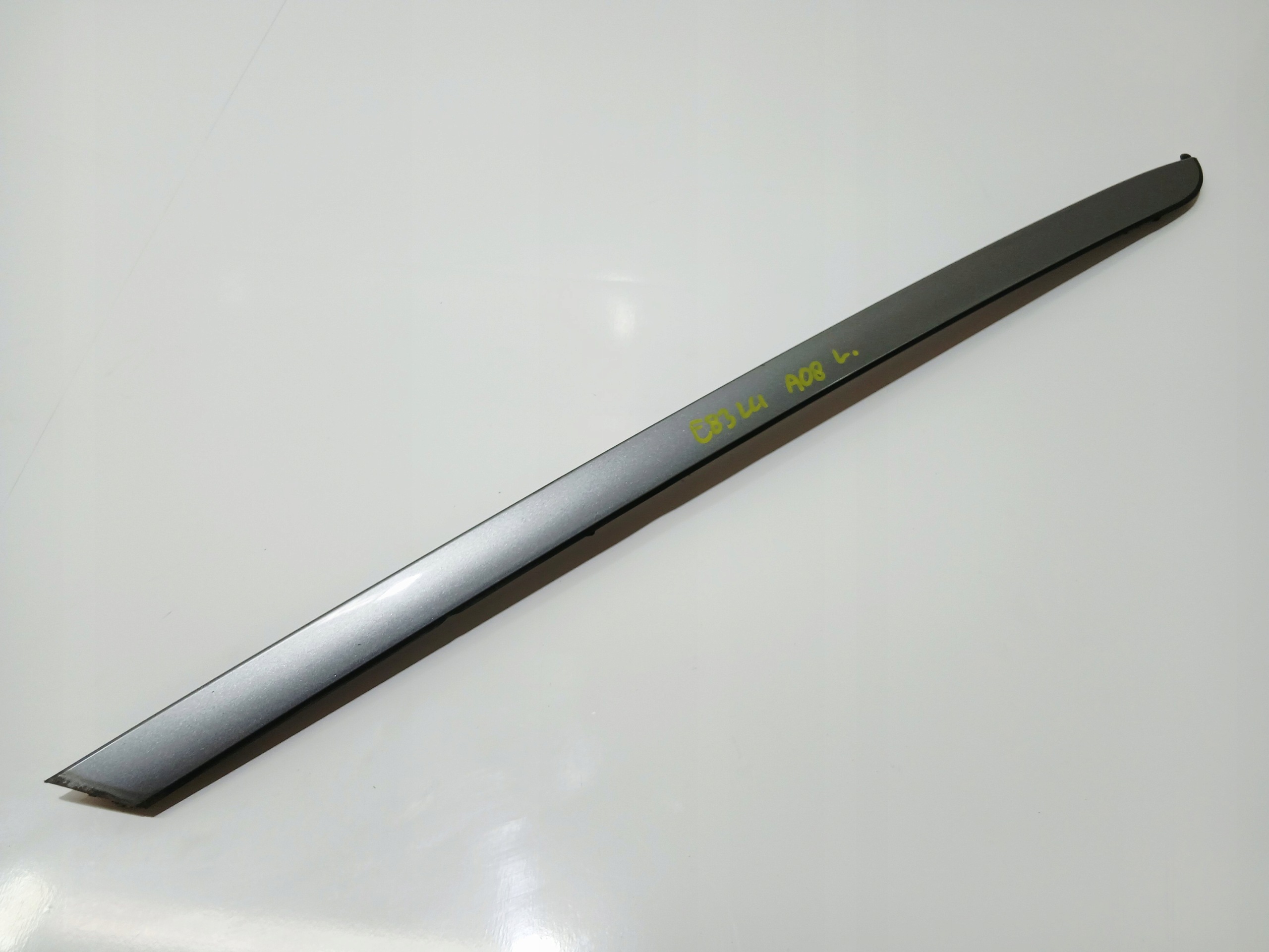 moulding windows windscreen left BMW X3 E83 LCI OE A08 (0006034)