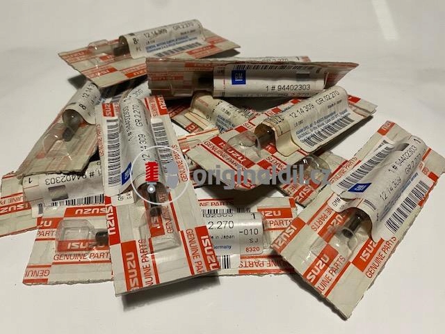 ORYGINALNA ŚWIECA ŻAROWA ISUZU,OPEL CORSA, KADETT 1.5TD OE: 94402303ORIGIN
