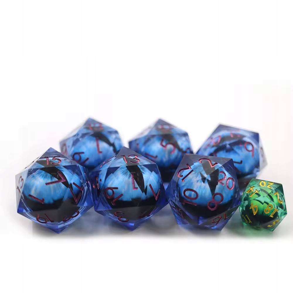 KOSTKA RPG MROŹNE SPOJRZENIE DRAUGRA PŁYNNA KOŚĆ K20 3,3 CM Liczba ścian 20