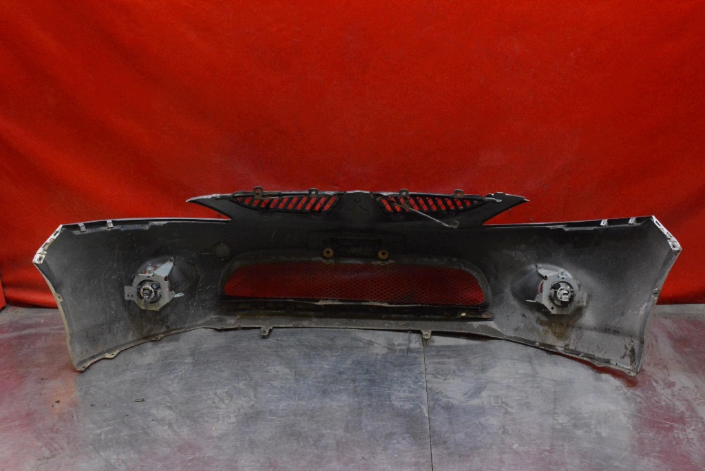 bumper front front SREBRNY MITSUBISHI GRANDIS 1 and 03-11