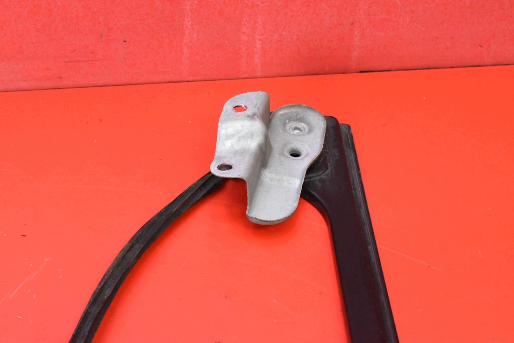 window regulator right front EU 1K0959702B VW TOURAN 1 and 03-06