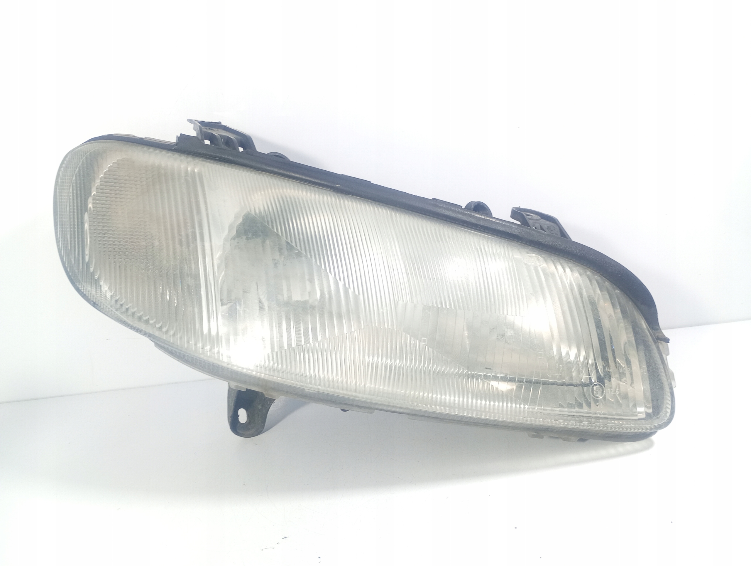 Opel Omega B 94-03 light right front REFLEKTOR right front OE 14314600