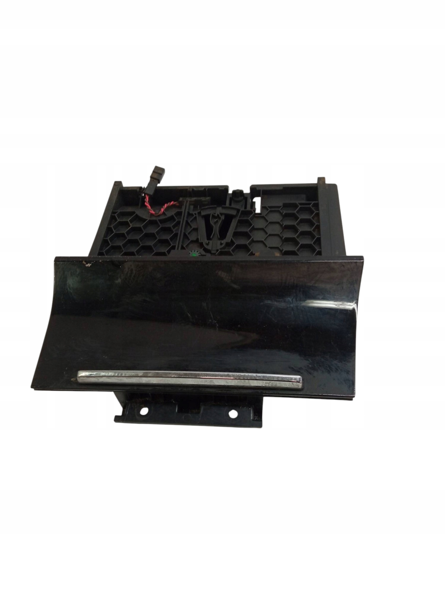ashtray adapter USB AUX 3V 3V1863077 Skoda Superb III (2015-)
