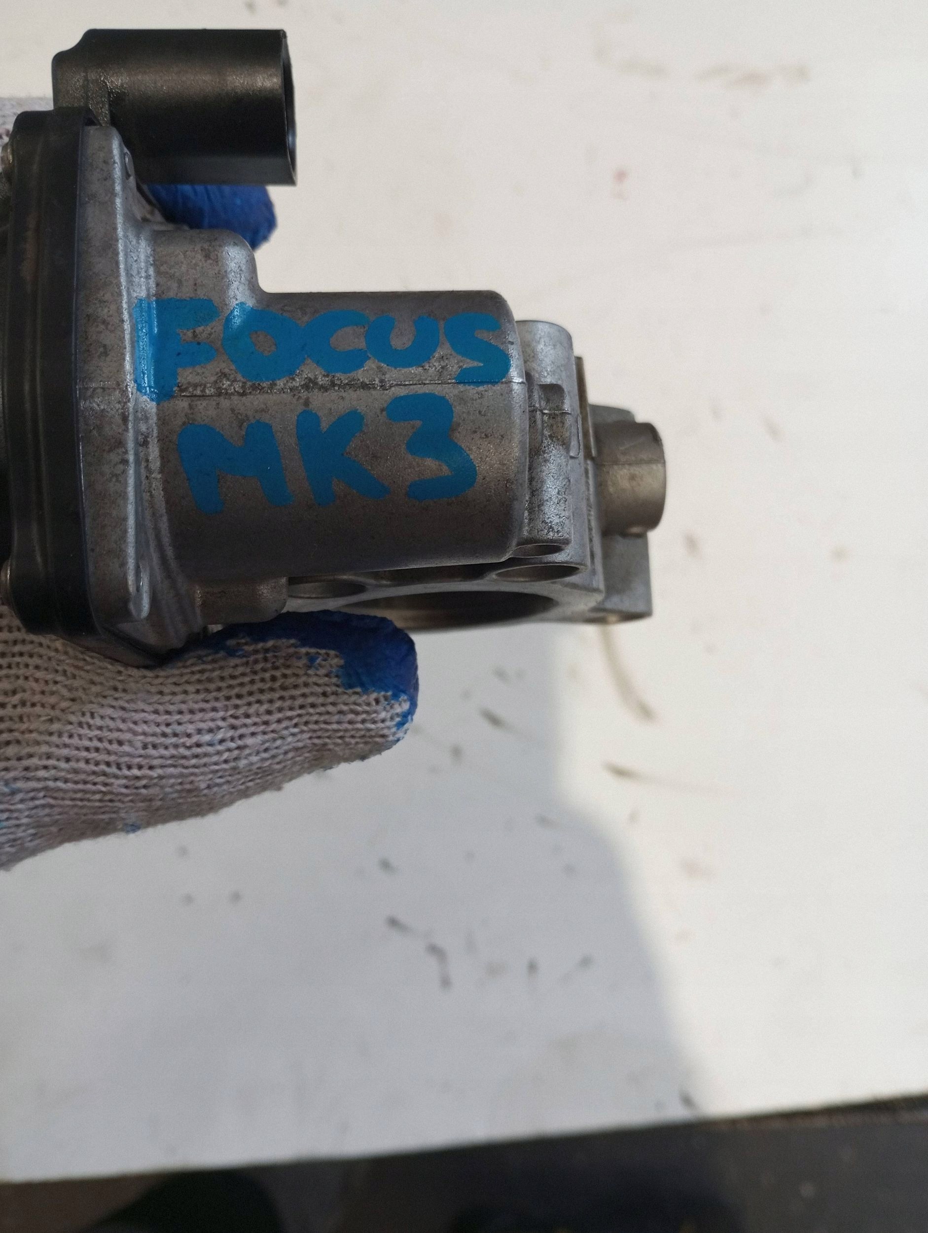 throttle flap FORD FOCUS H6BG9F991AA