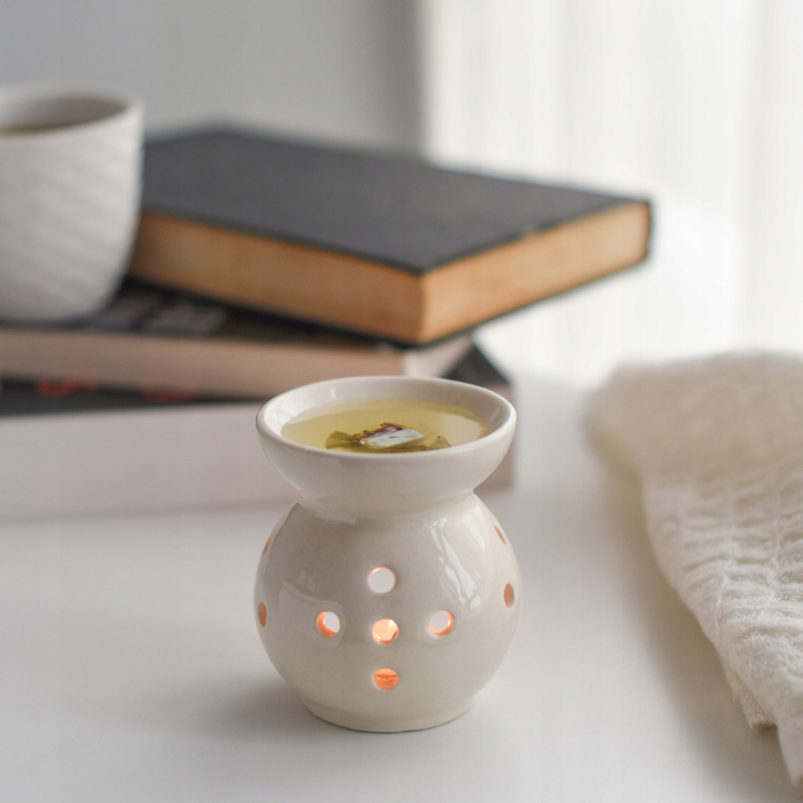 KOMINEK ZAPACHOWY DO OLEJKÓW AROMATERAPII WOSKÓW Marka Skandynawski Dom