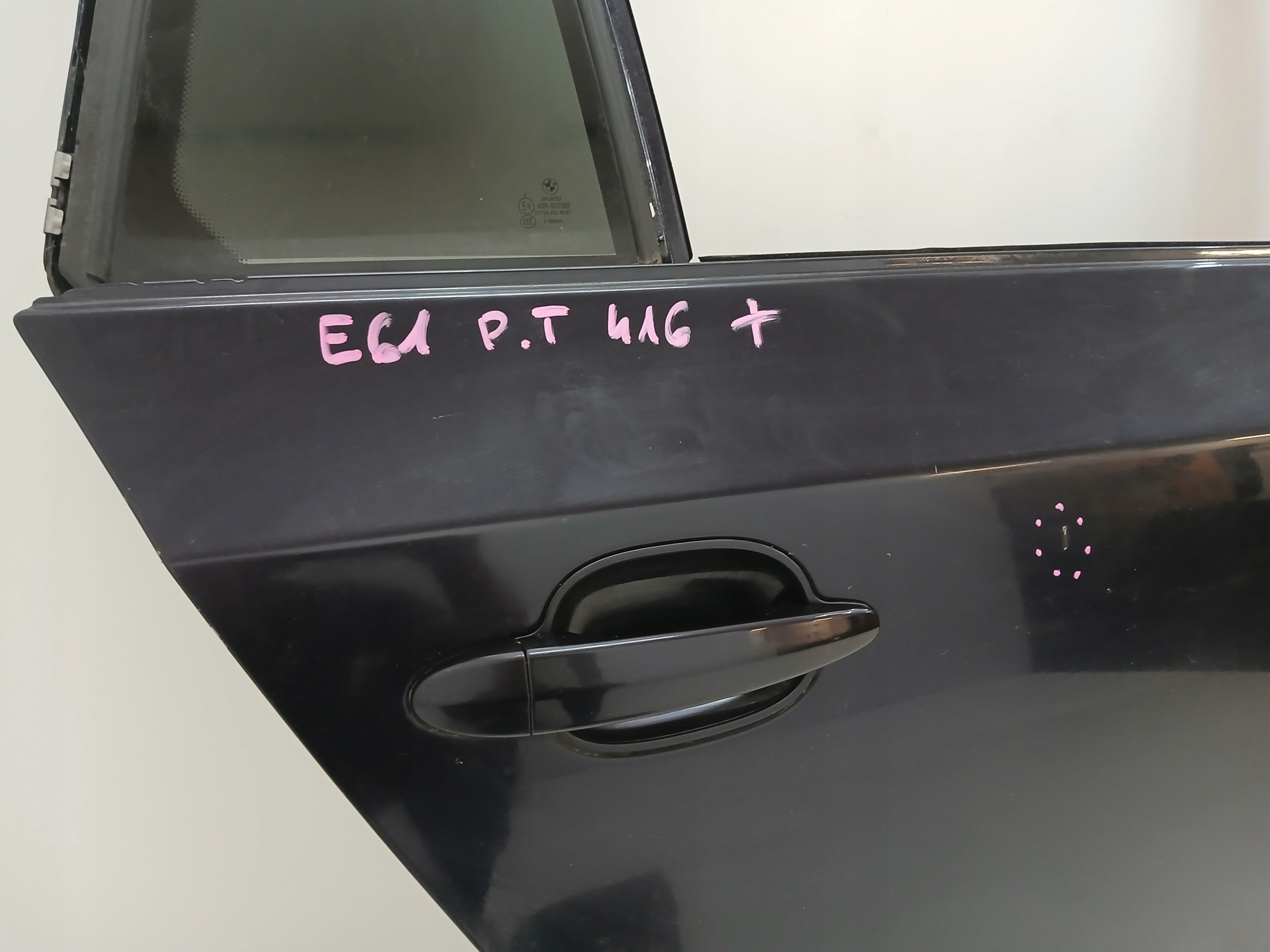 door right rear. rear part BMW E61 CARBONSCHWARZ