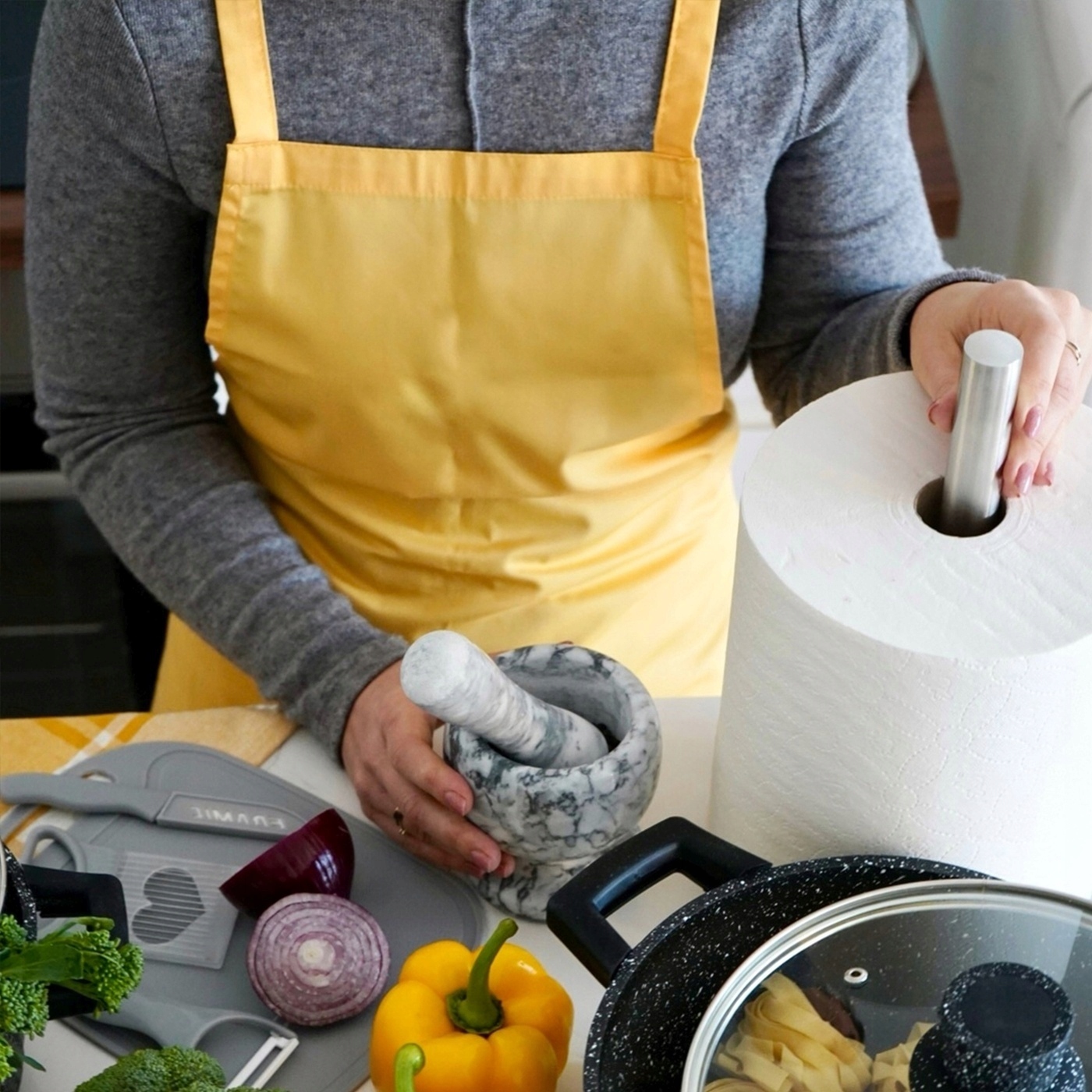 Stojak na ręczniki papierowe Starke Pro prosty EAN (GTIN) 5907558753684