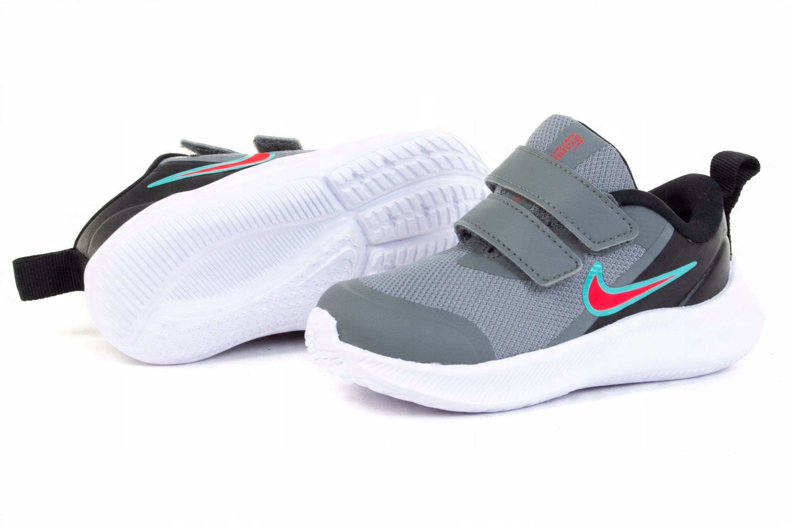 

Buty Nike Dziecięce Star Runner DA2778-008 R. 25