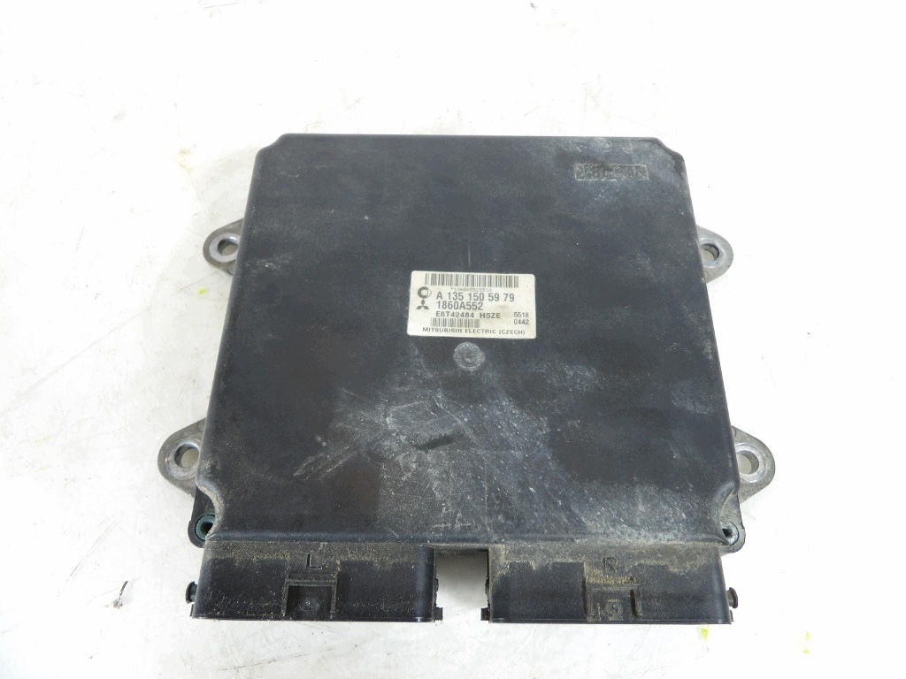 MITSUBISHI COLT bedienteil des motors A1351505979