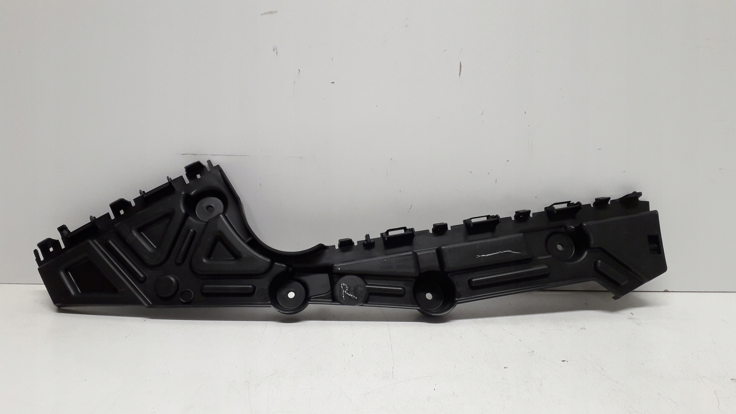 TRAFIC VIVARO 14- ŚLIZG ZDERZAKA PRAWY TYLNY