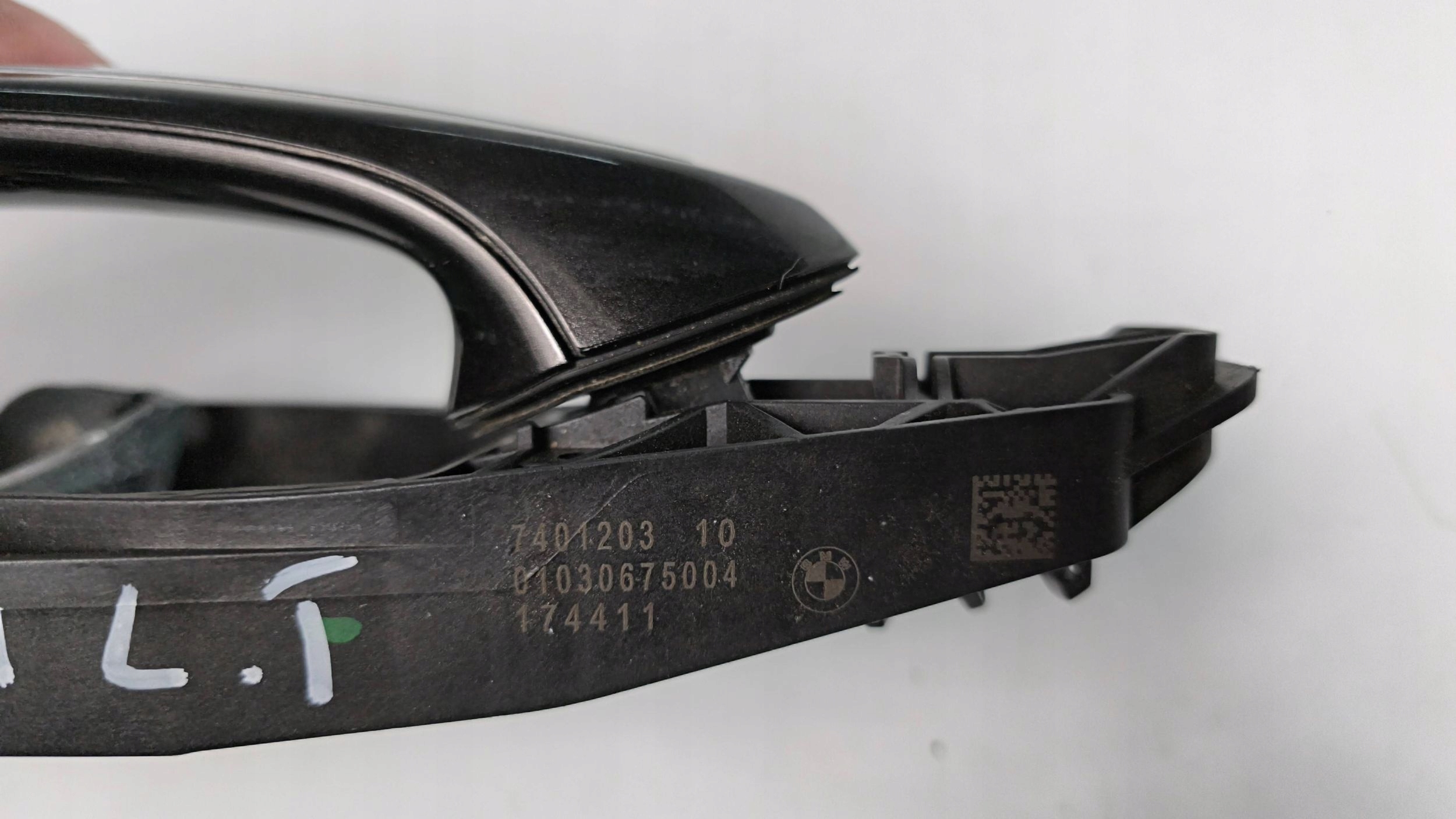 BMW 5 G30 G31 G38 7401203 handle rear left