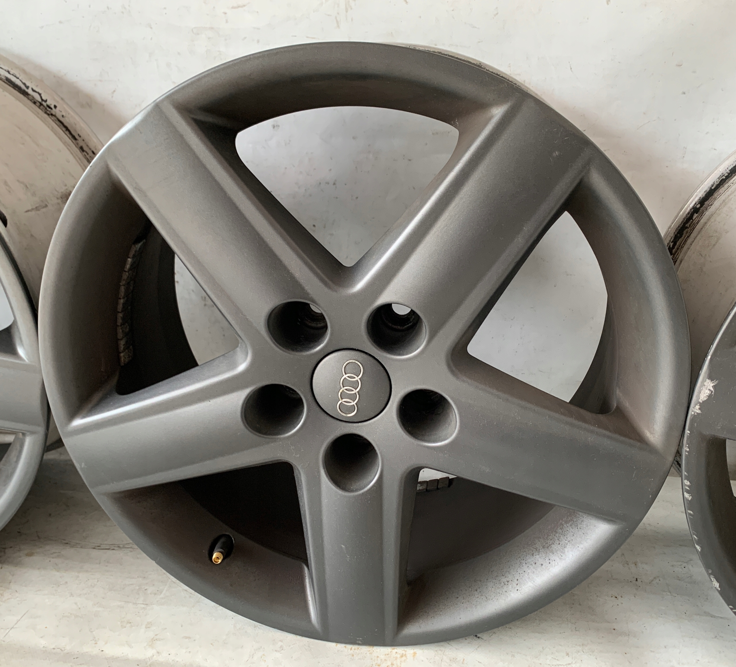 disc AUDI A4 B6 B7 17'' 7,5J ET45 KOMPLET 5X112