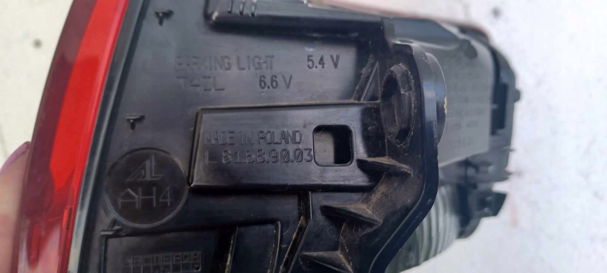 light rear AUDI A3 8V SEADAN left 8V5945069