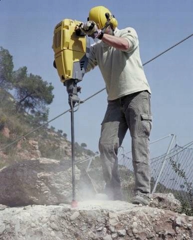 MŁOT UDAROWO-OBROTOWY ATLAS COPCO COBRA COMBI Marka Atlas Copco