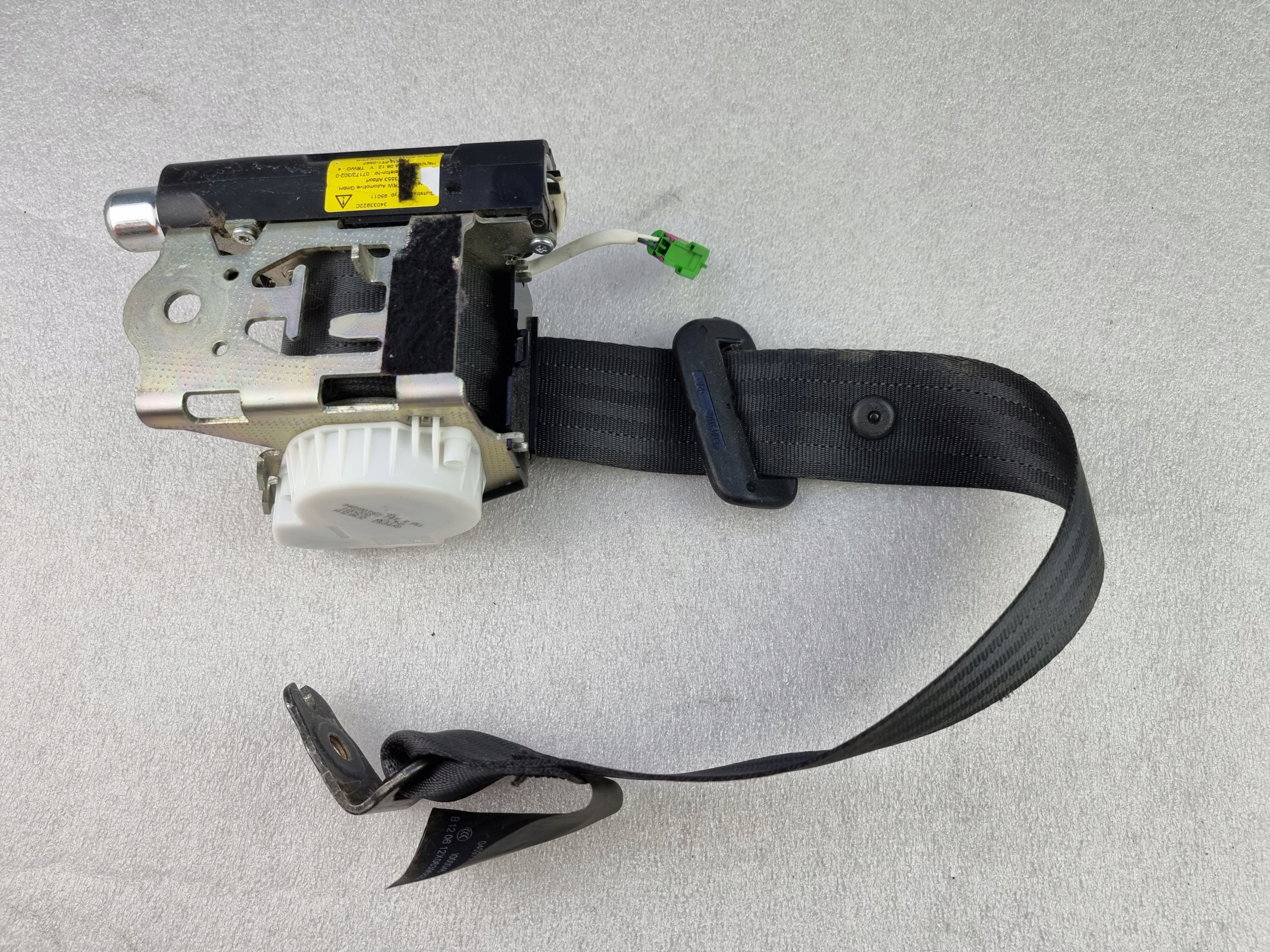 39818863 - НАТЯЖИТЕЛЬ РЕМНЯ СИДЕНЬЯ ЗАДНИЙ ЛЕВЫЙ VOLVO XC60