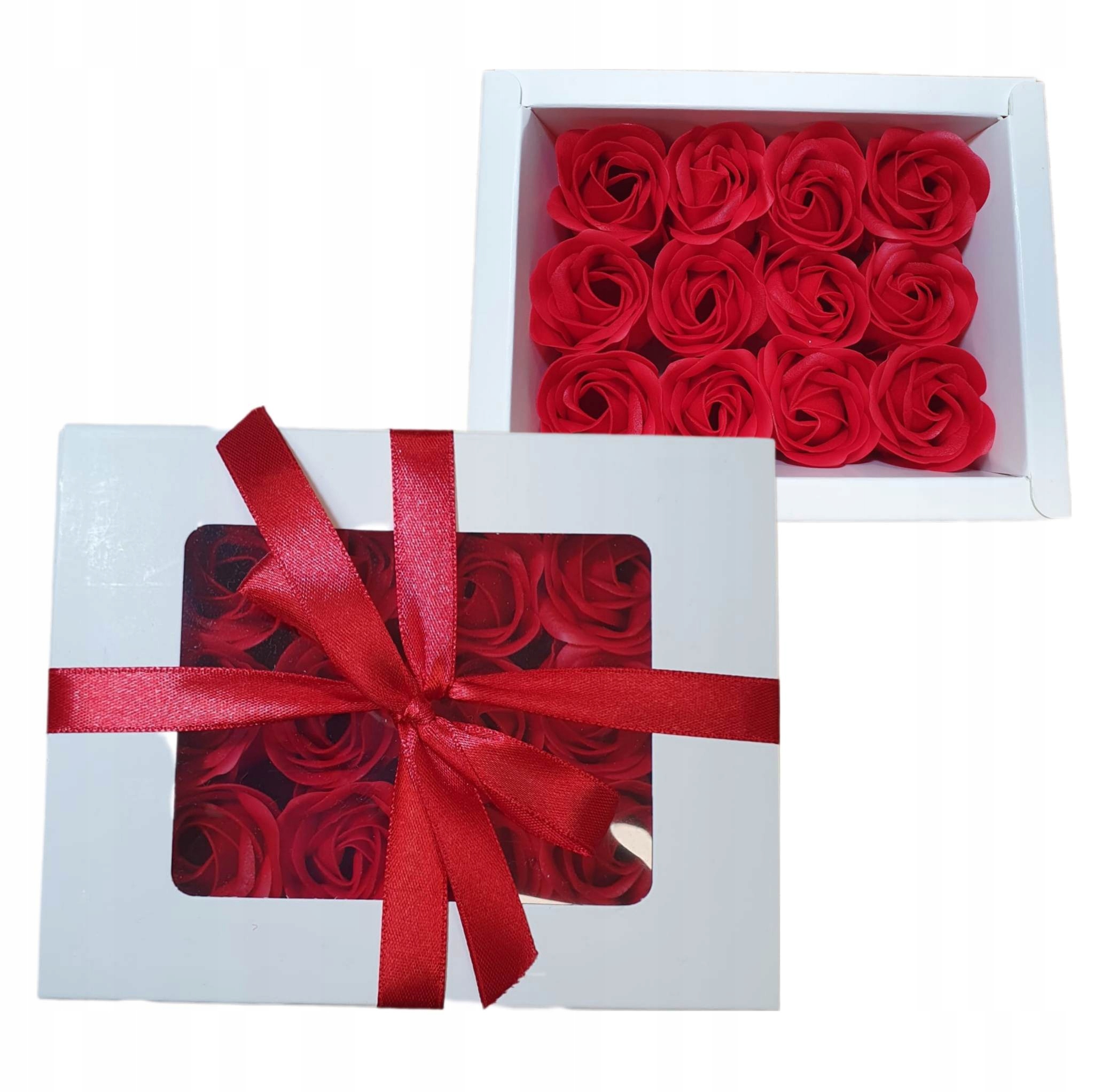 

Pachnący Flower Box z Mydlanymi Różami