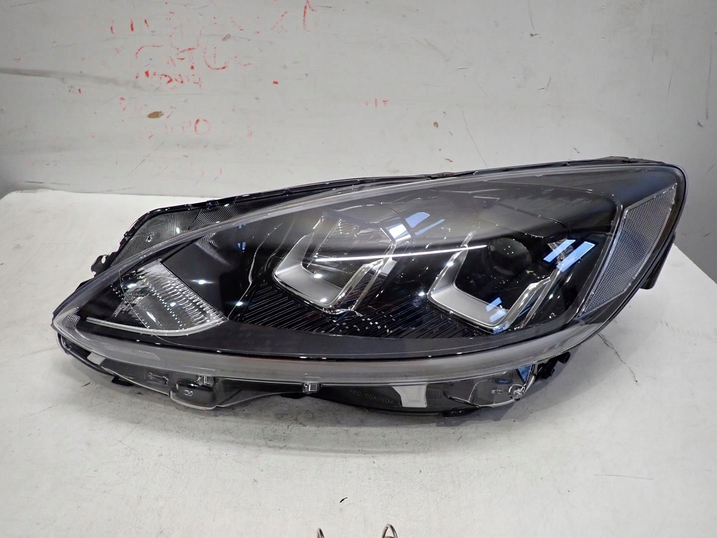 light front front left FORD KUGA MK3 2020- LV4B-13W030-AK