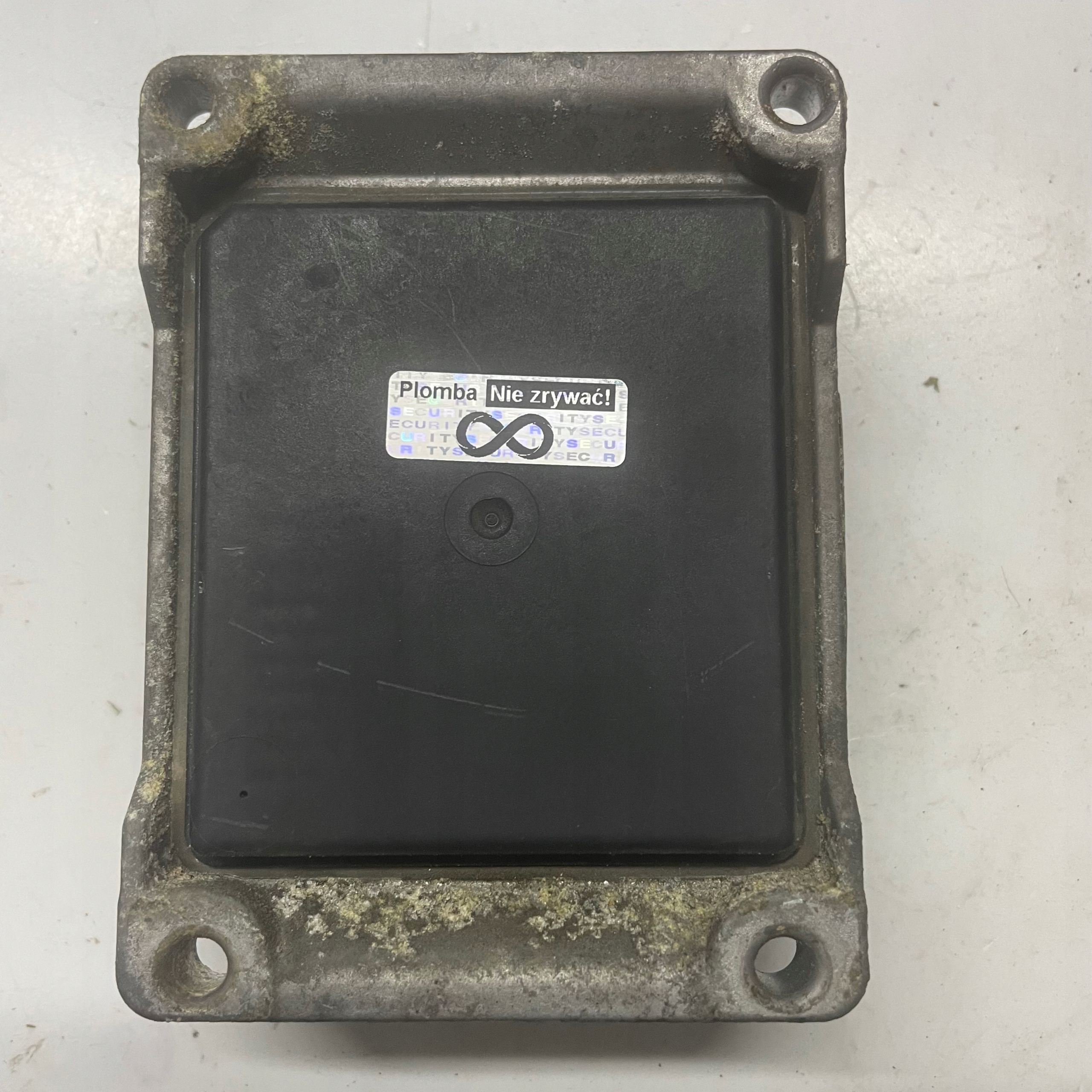 KOMPUTER STEROWNIK SILNIKA Opel Vectra C Signum 3.2 v6 0261208049 55351519 Producent części Opel OE