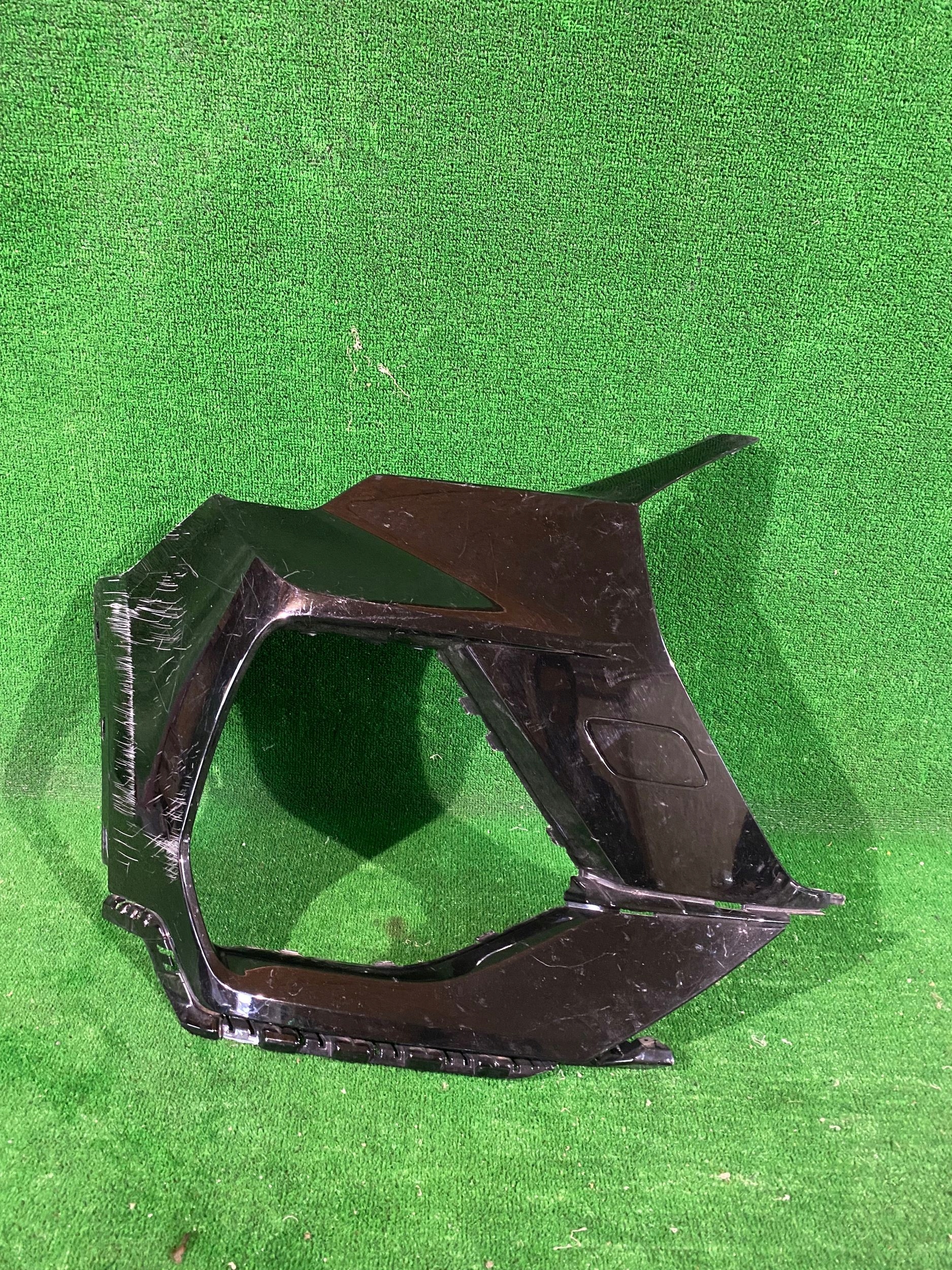 corner of a bumper right front AUDI Q3 83A S-LINE