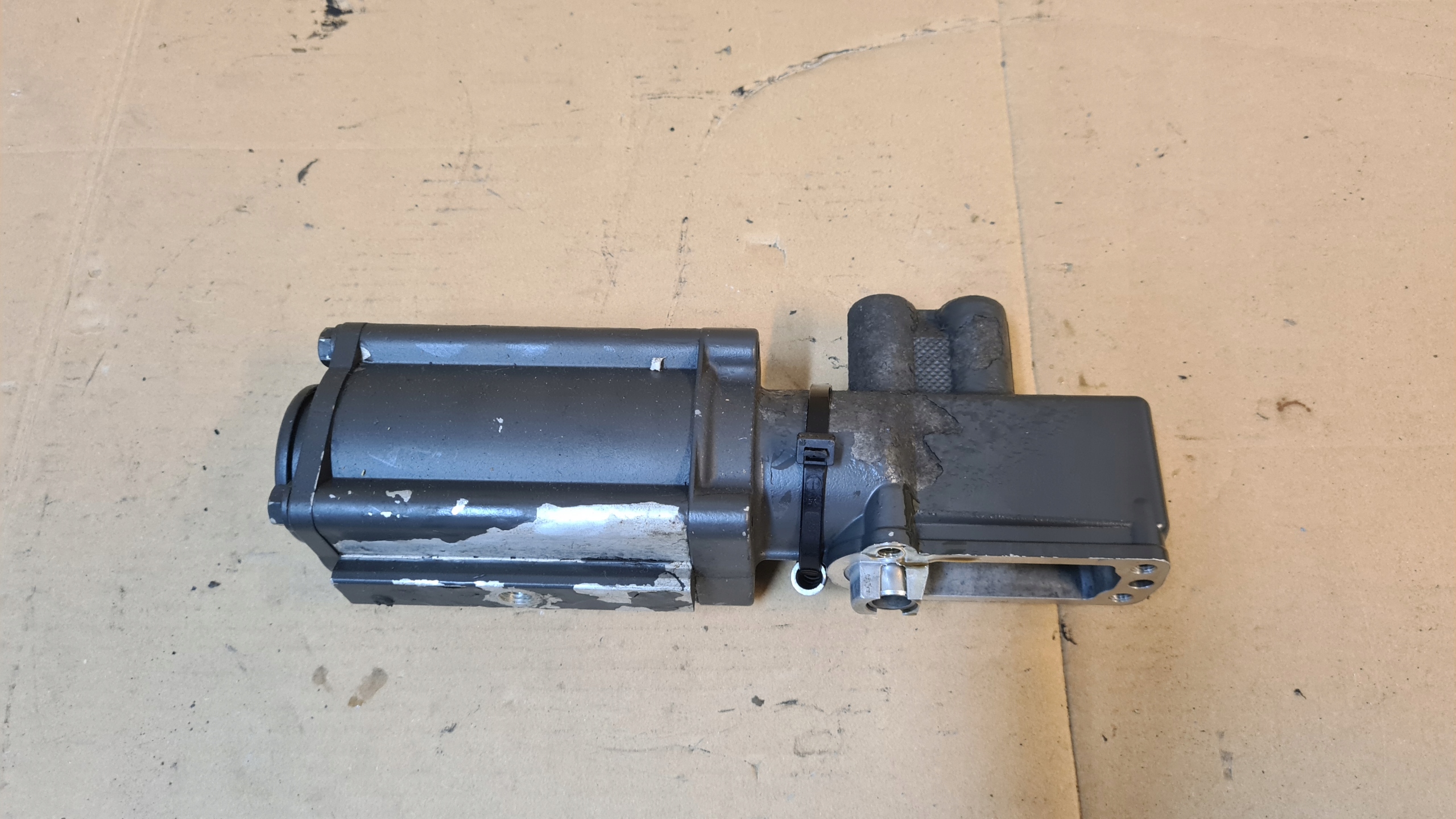 DAF XF 105 привод коробки передач ZF SERVOSHIFT купить в украине ...