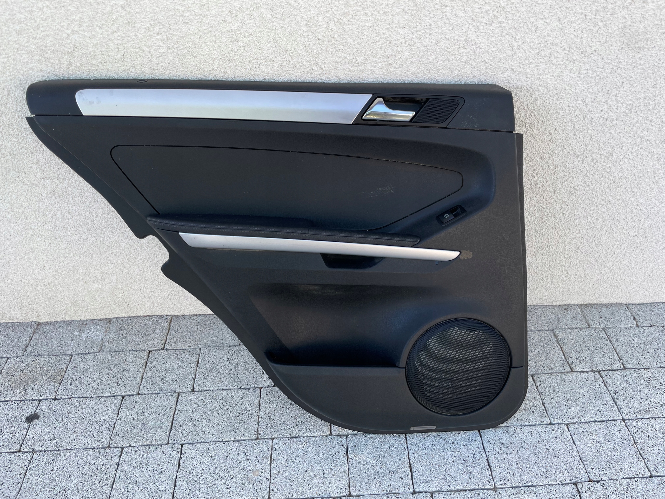 MERCEDES ML W164 side door left rear part rear EU